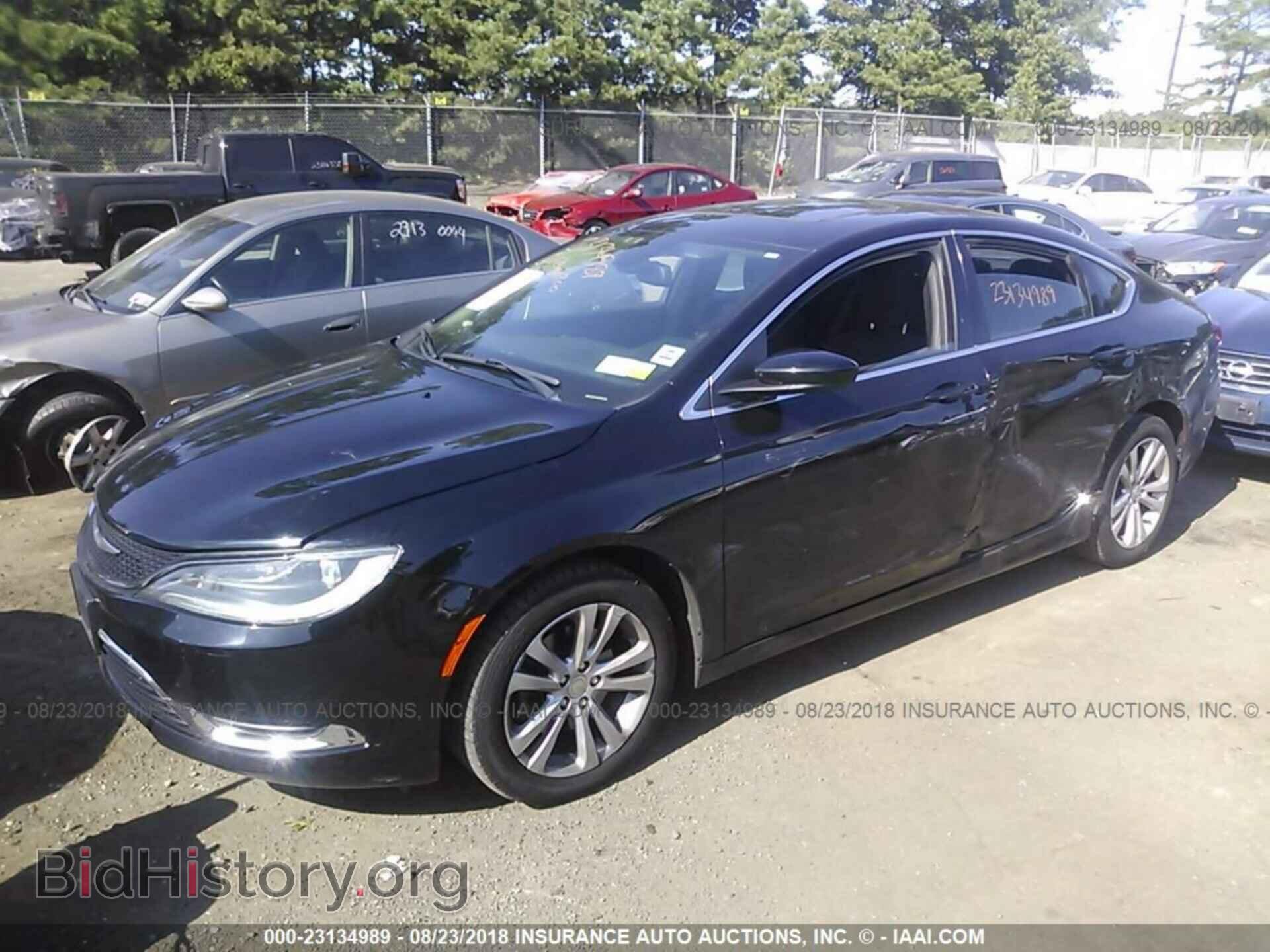 2015 Chrysler 200 - VIN: 1C3CCCAB0FN642580 - Фото 2