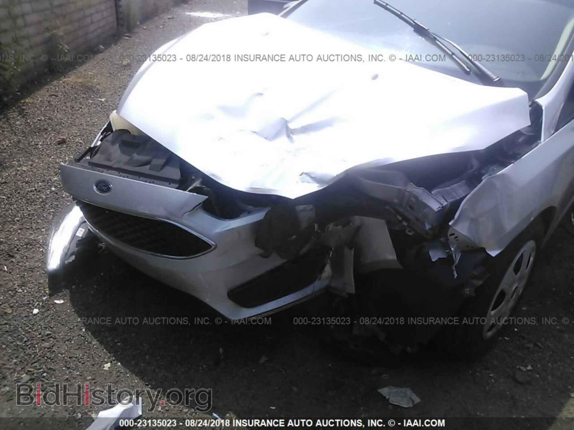 2017 Ford Focus - VIN: 1FADP3E29HL263872 - Photo 6