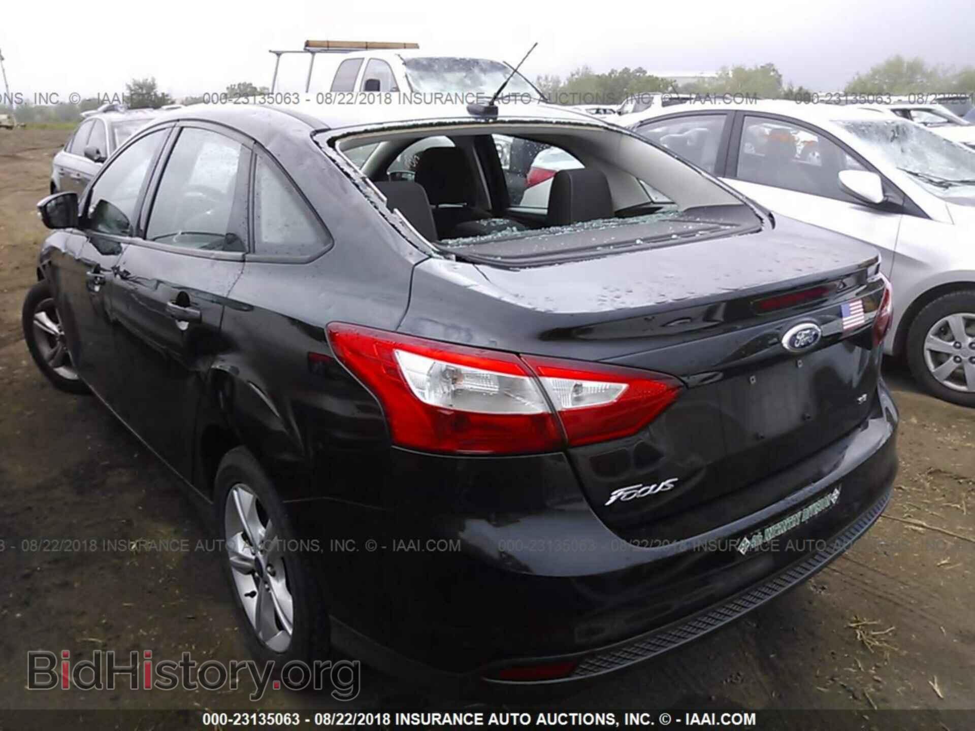 2013 Ford Focus - VIN: 1FADP3F27DL326525 - Photo 3
