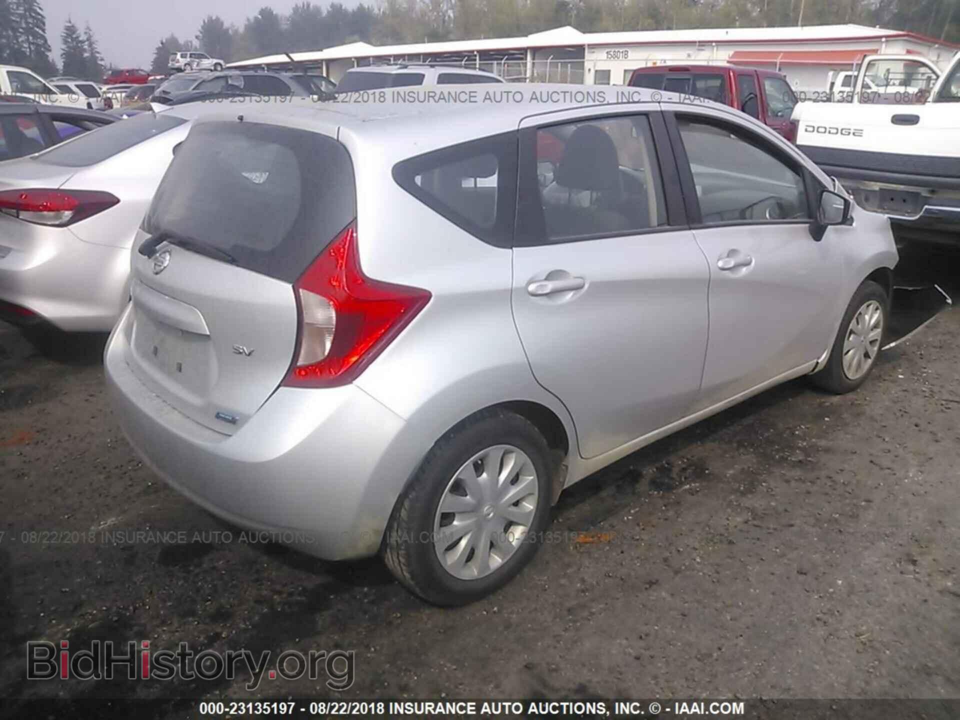 2015 Nissan Versa note - VIN: 3N1CE2CP2FL418058 - Фото 4
