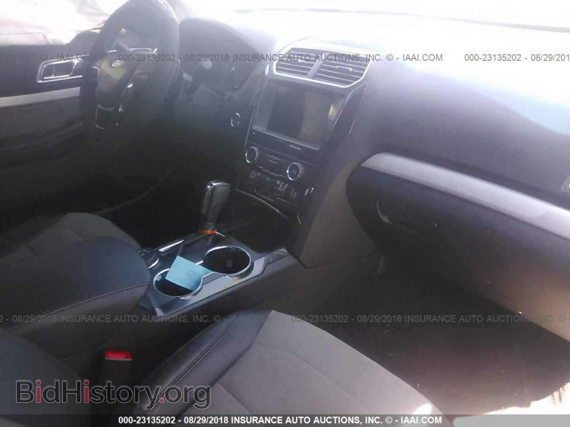 2017 Ford Explorer - VIN: 1FM5K8D88HGD21166 - Фото 5