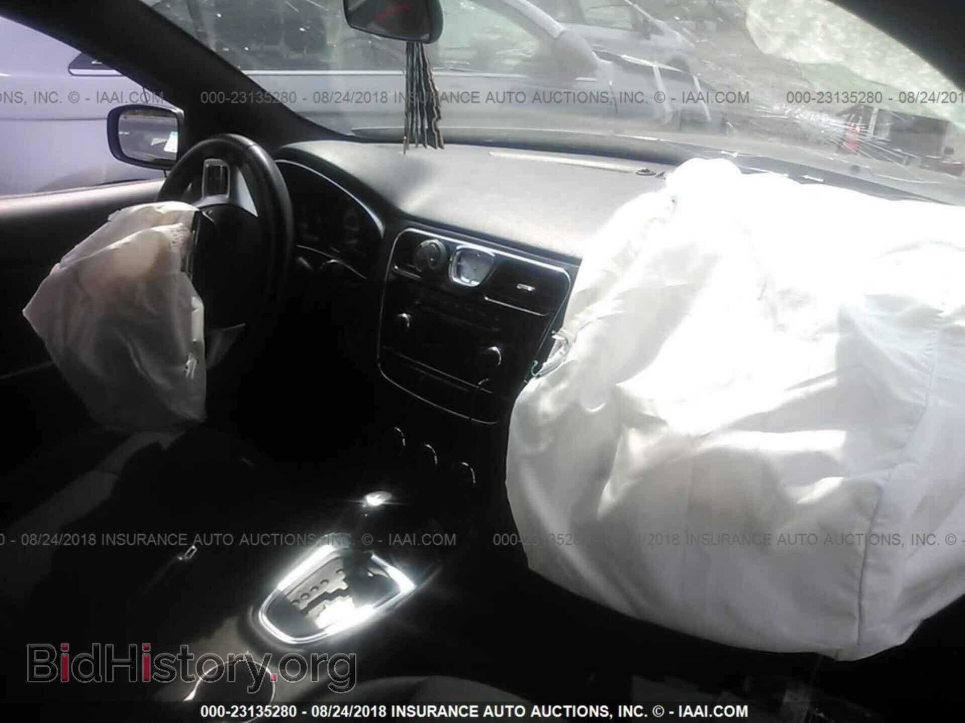 2013 Chrysler 200 - VIN: 1C3CCBBB7DN762706 - Photo 5