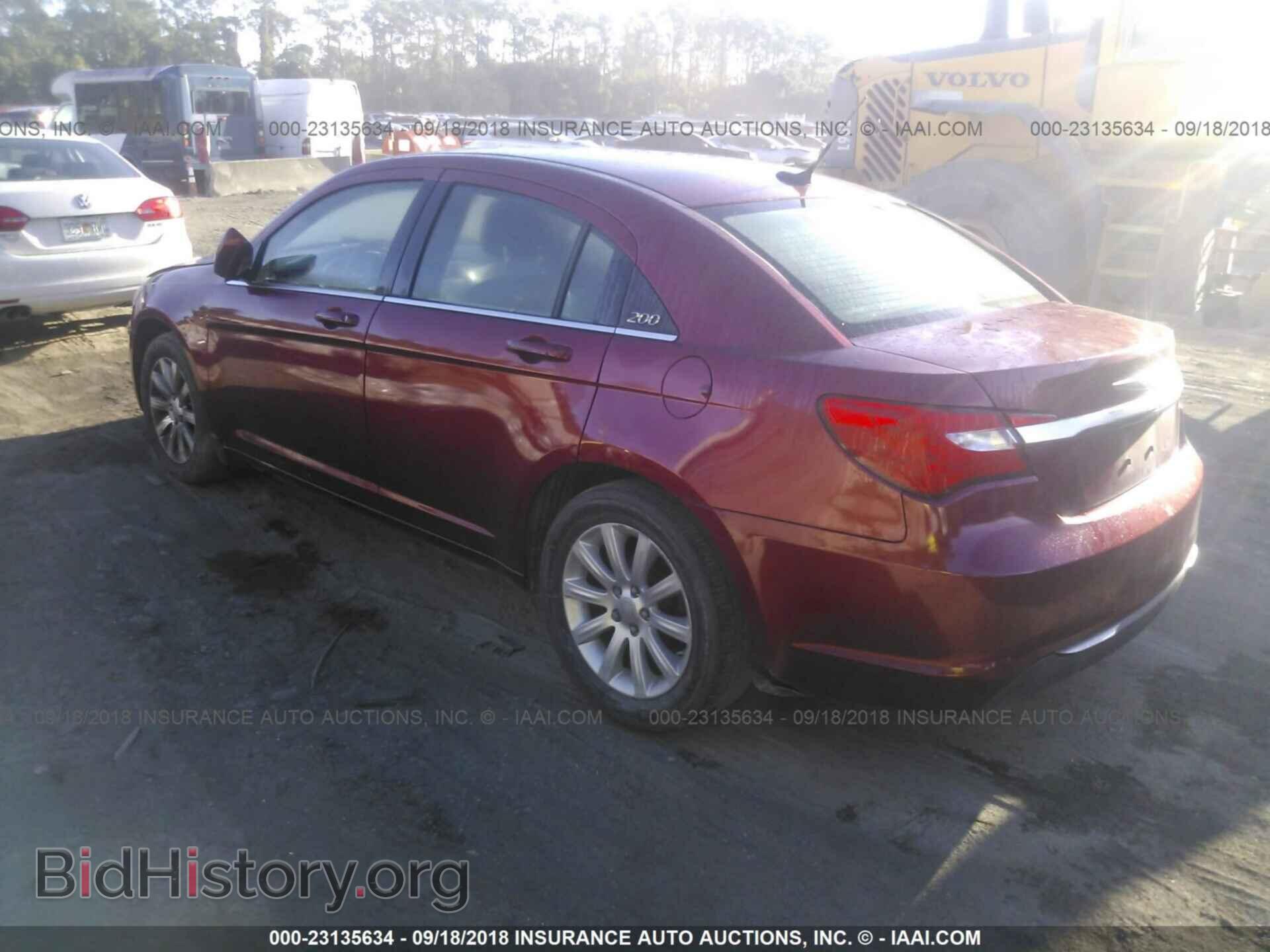 2011 Chrysler 200 - VIN: 1C3BC1FB2BN527854 - Photo 3