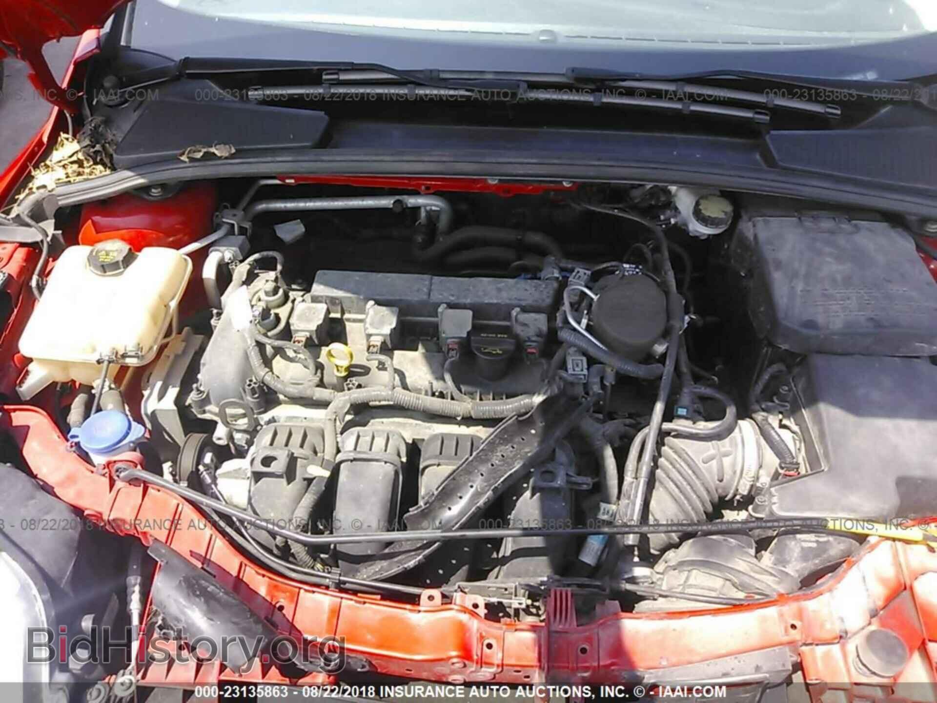 2014 Ford Focus - VIN: 1FADP3F25EL184225 - Photo 10