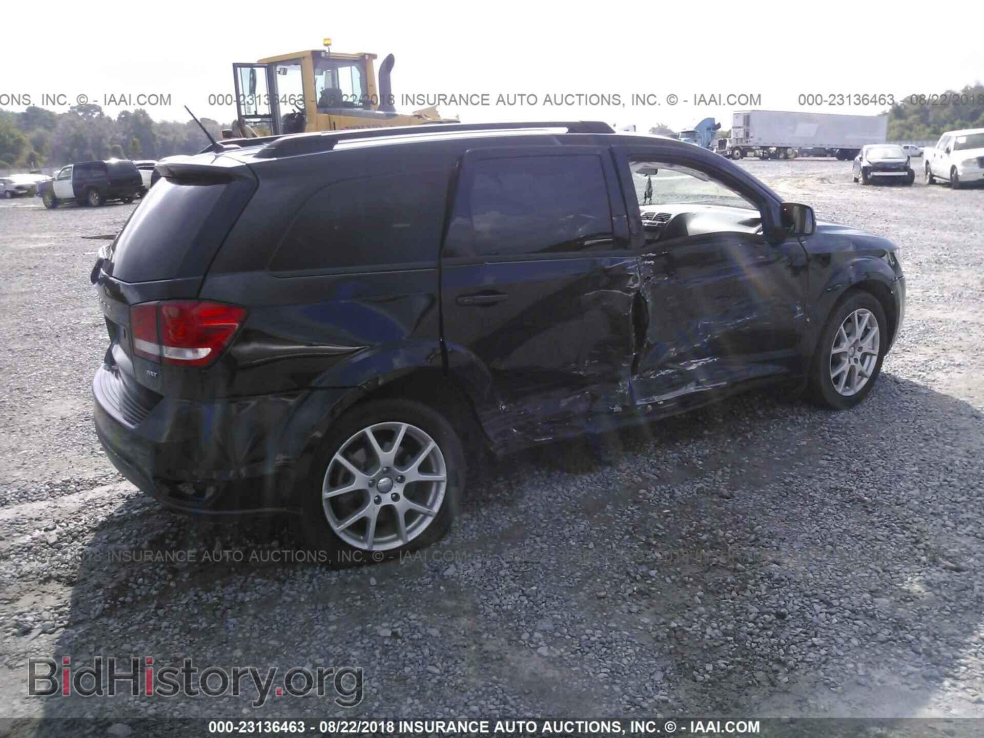 2014 Dodge Journey - VIN: 3C4PDCBB0ET270939 - Photo 4
