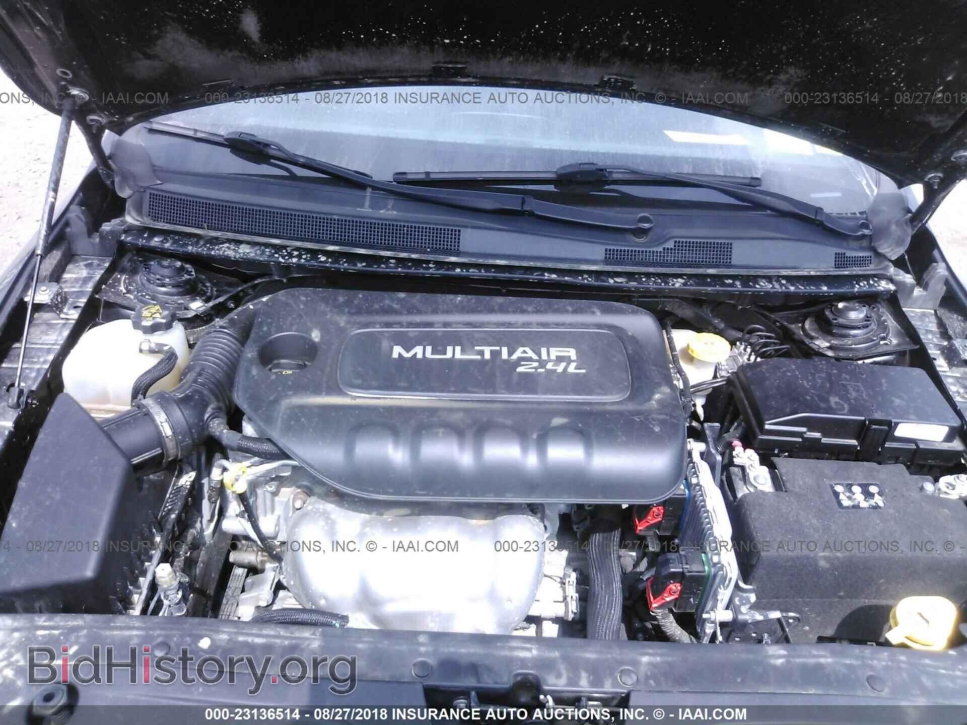 2015 Chrysler 200 - VIN: 1C3CCCBB1FN531471 - Фото 10