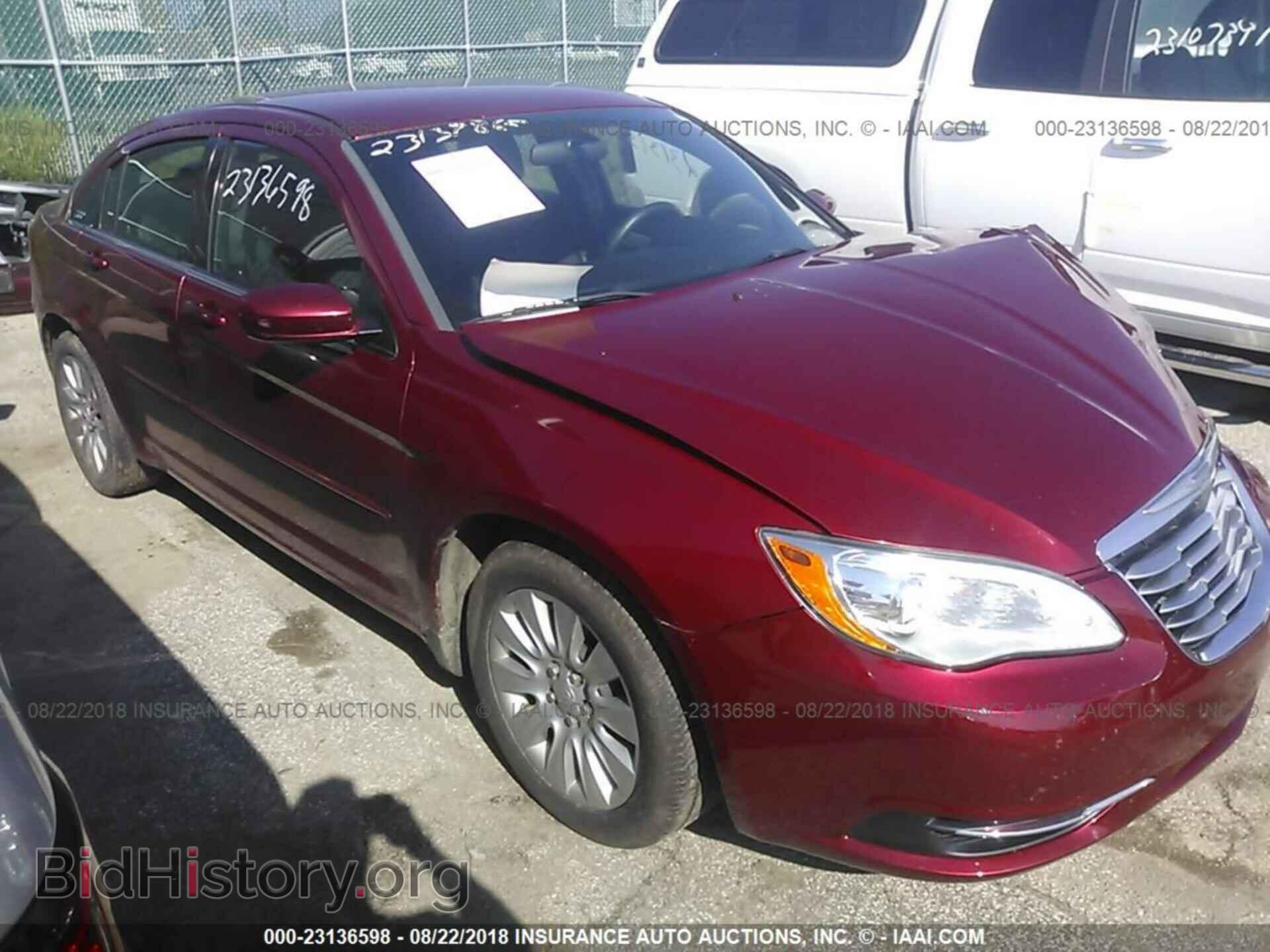 Photo 1C3CCBAB7EN238197 - Chrysler 200 2014