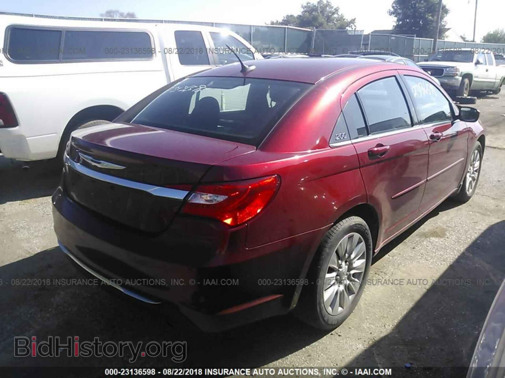 2014 Chrysler 200 - VIN: 1C3CCBAB7EN238197 - Photo 4