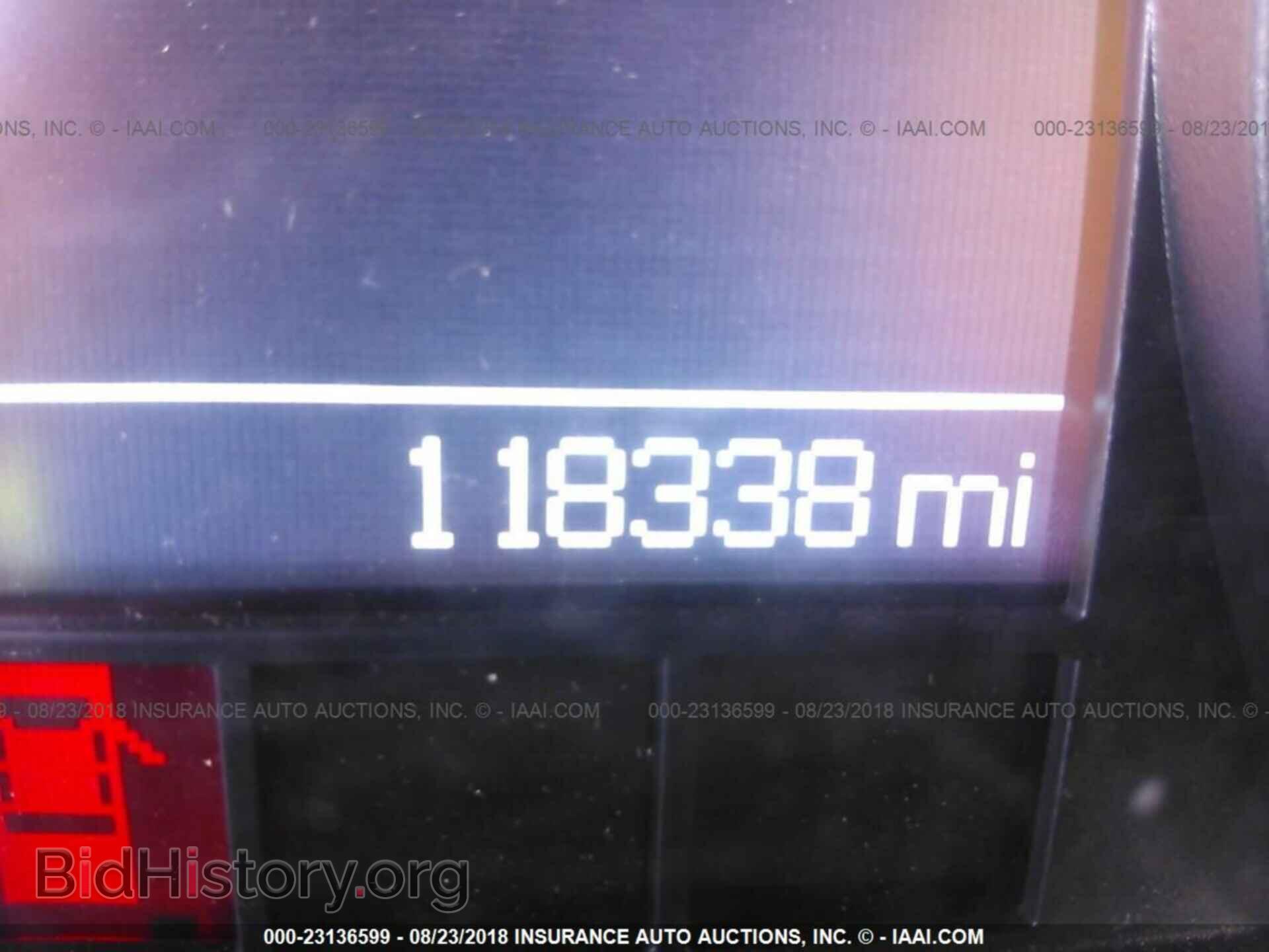 2011 Dodge Ram 1500 - VIN: 1D7RB1GP5BS533341 - Фото 7