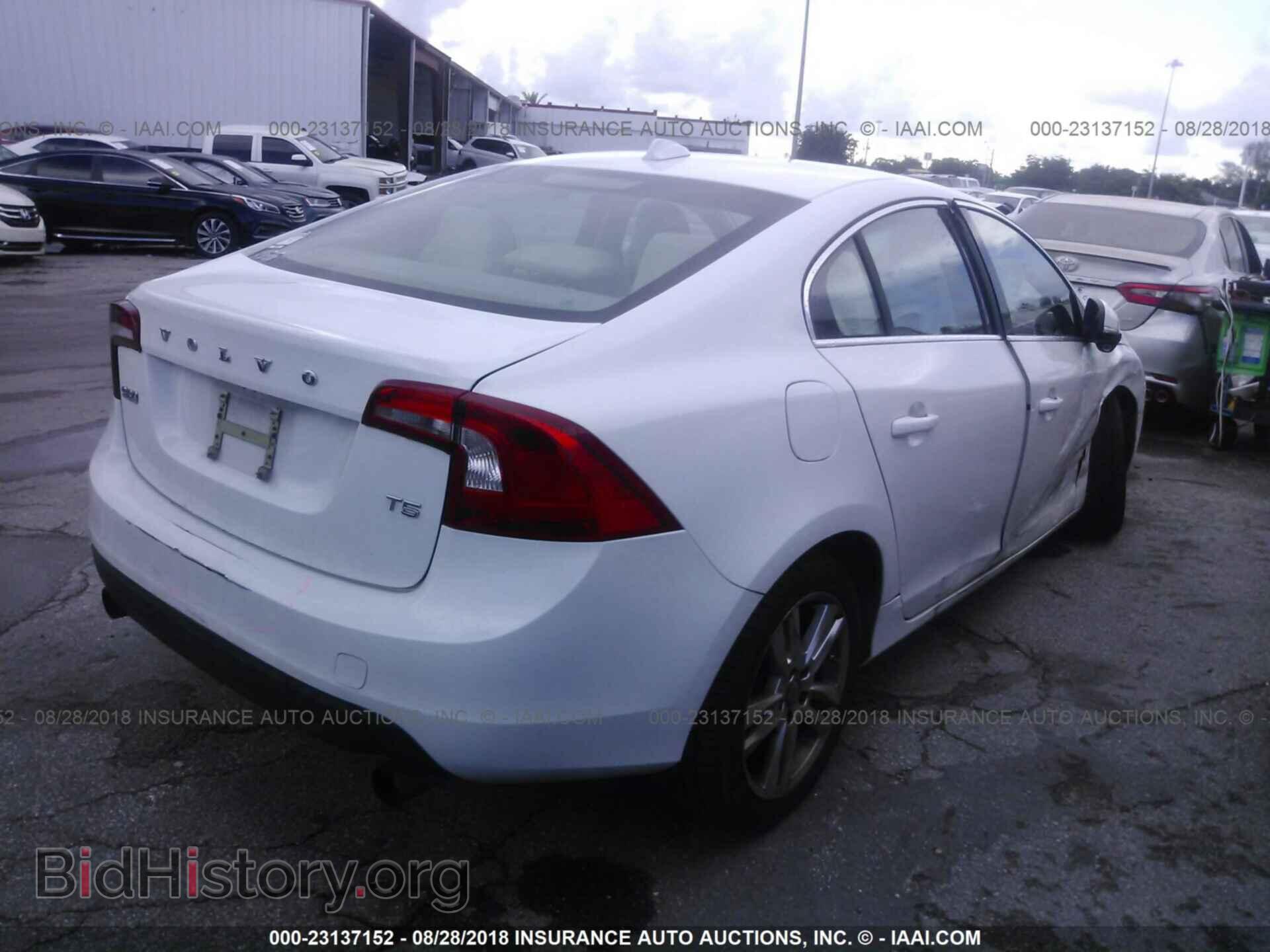 2012 Volvo S60 - VIN: YV1622FS5C2079743 - Фото 4