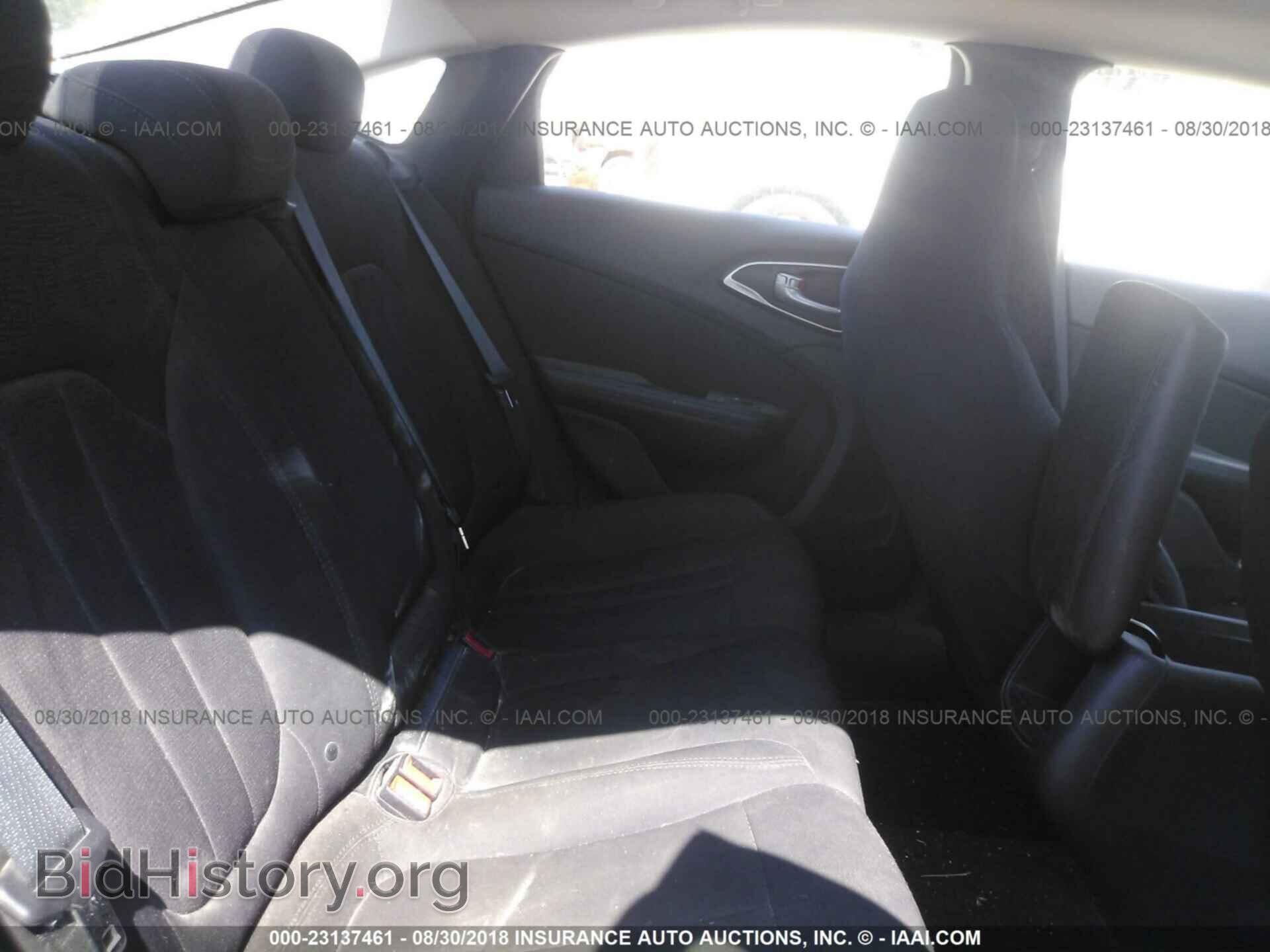 2015 Chrysler 200 - VIN: 1C3CCCAB1FN692596 - Photo 8