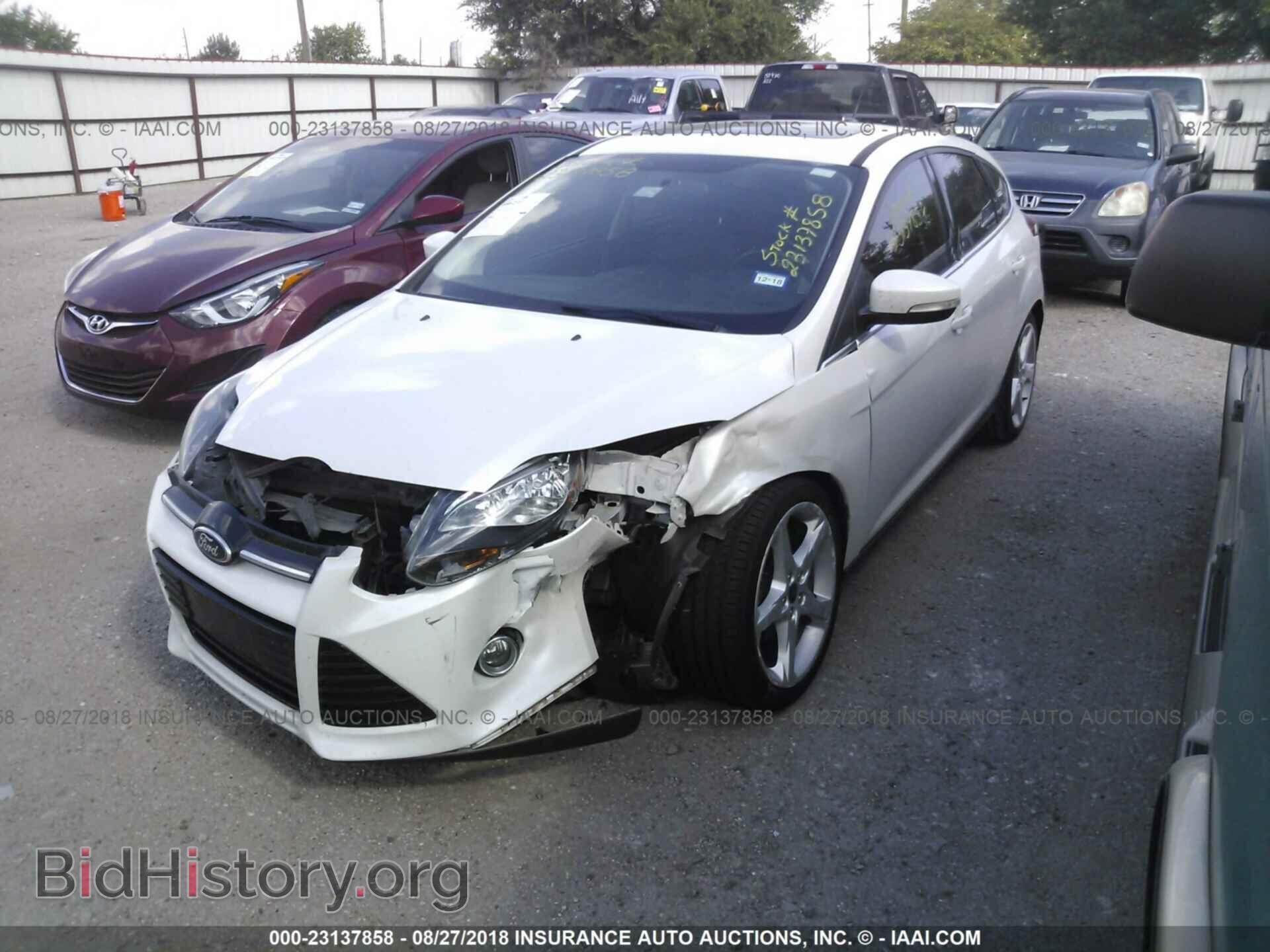 2013 Ford Focus - VIN: 1FADP3N26DL295902 - Фото 2