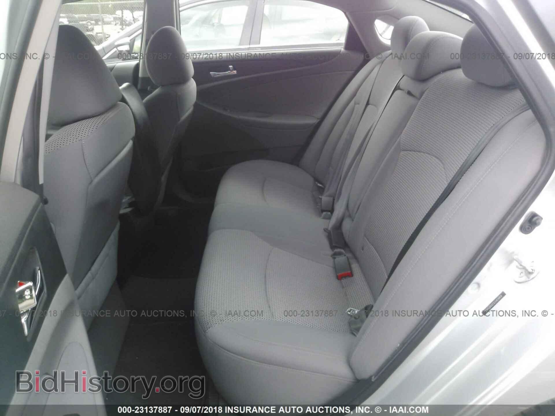 2012 Hyundai Sonata - VIN: 5NPEB4AC5CH419419 - Фото 8