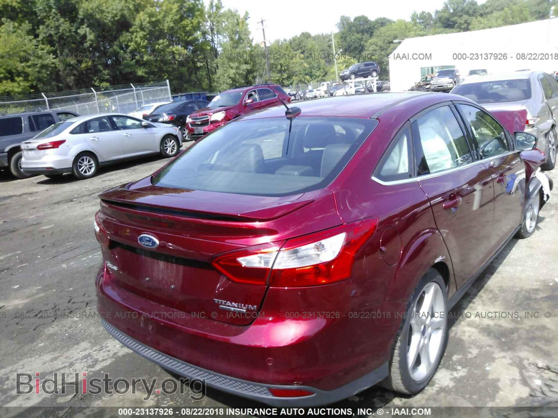 2013 Ford Focus - VIN: 1FADP3J26DL162014 - Photo 4