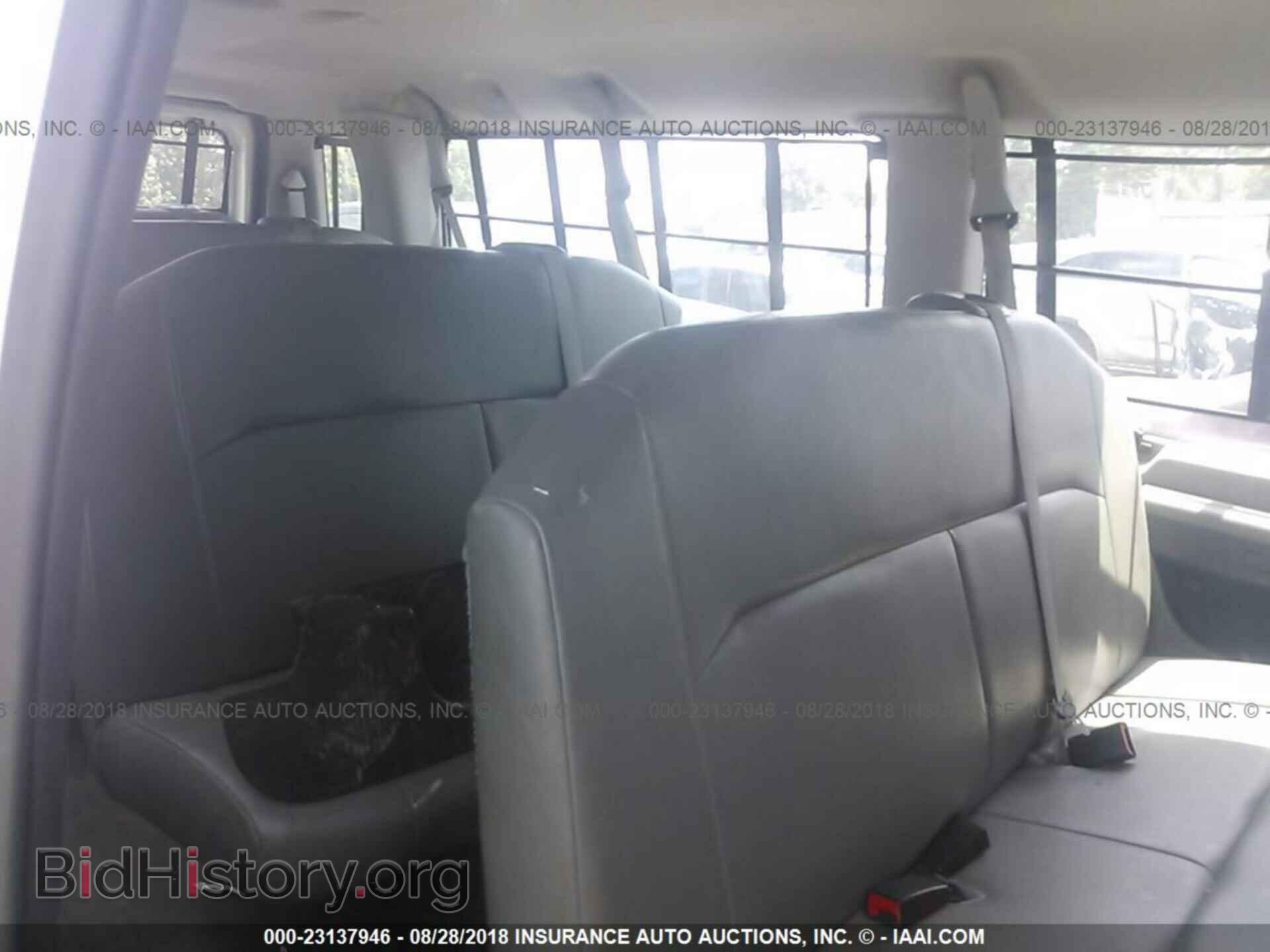 2012 Ford Econoline - VIN: 1FBSS3BL8CDB20741 - Фото 8