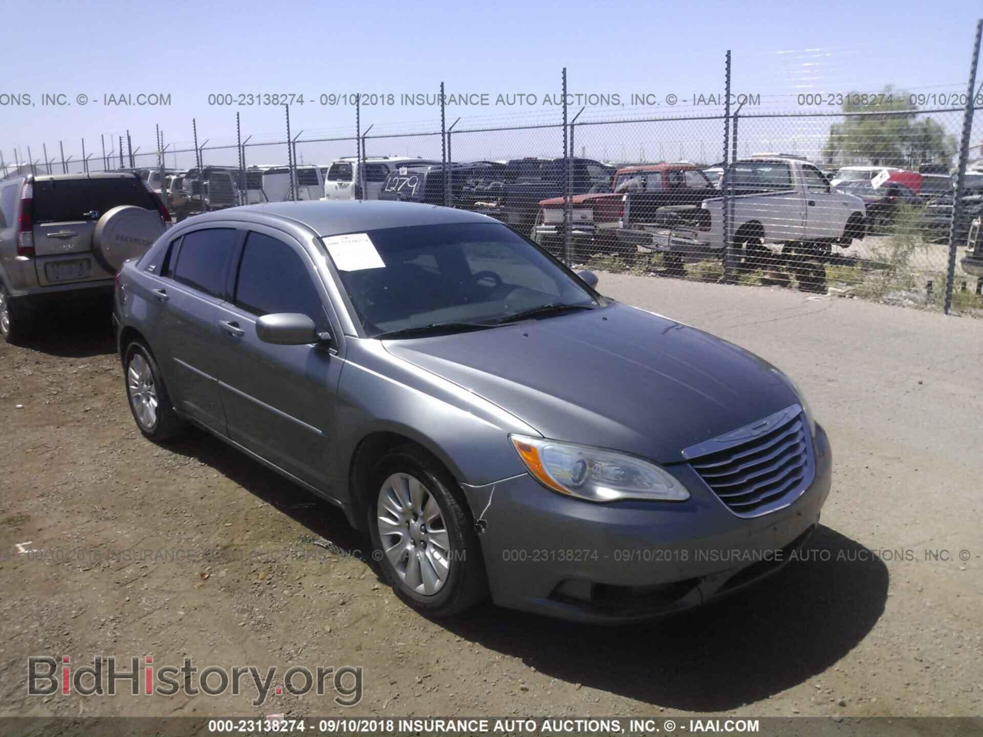 Фотография 1C3CCBABXCN271546 - Chrysler 200 2012