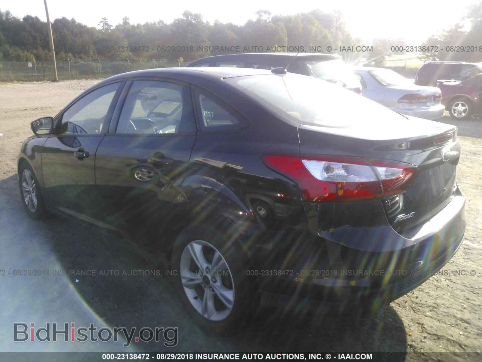 2014 Ford Focus - VIN: 1FADP3F27EL458976 - Фото 3