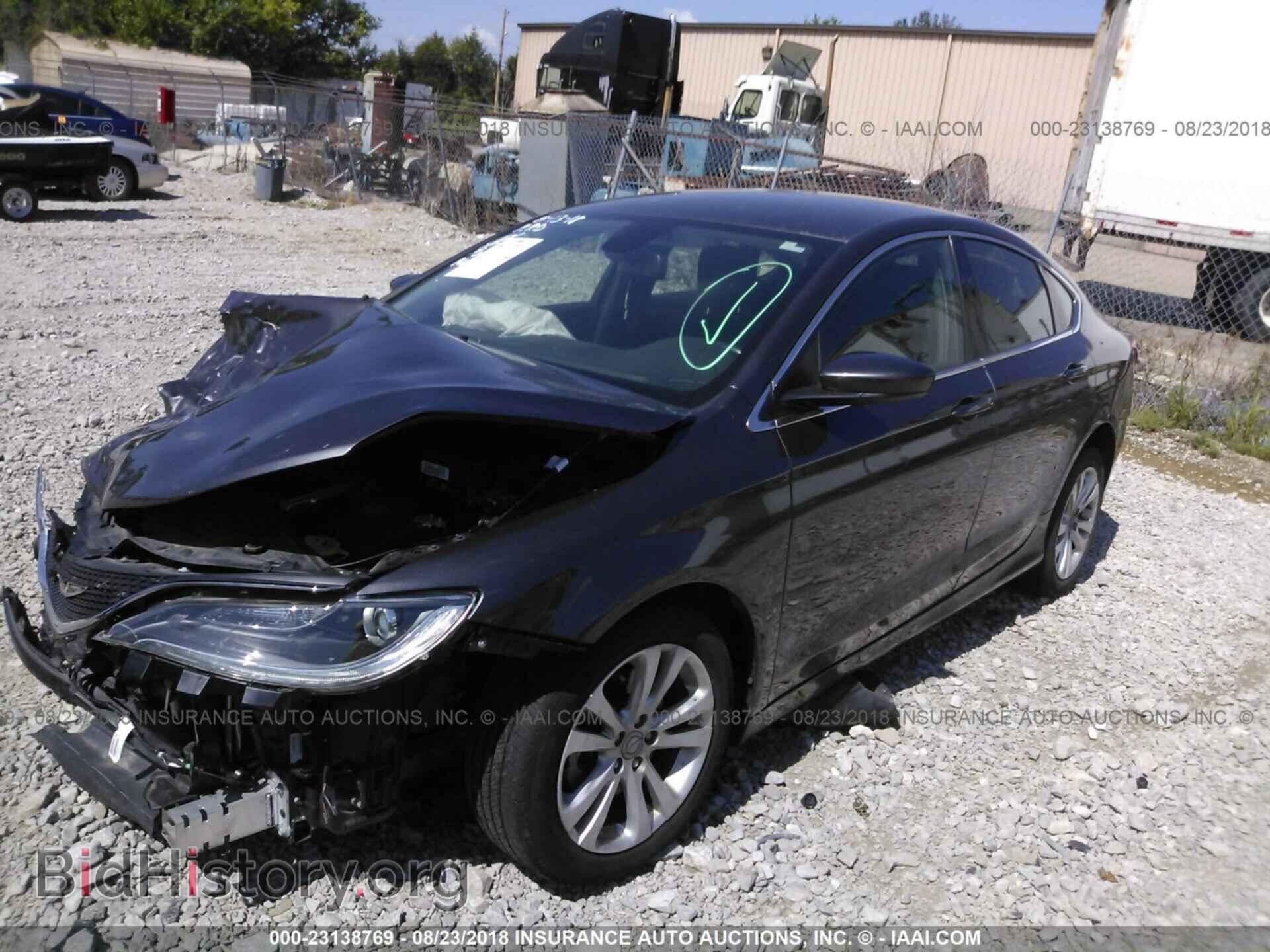 2016 Chrysler 200 - VIN: 1C3CCCFB6GN182786 - Фото 2
