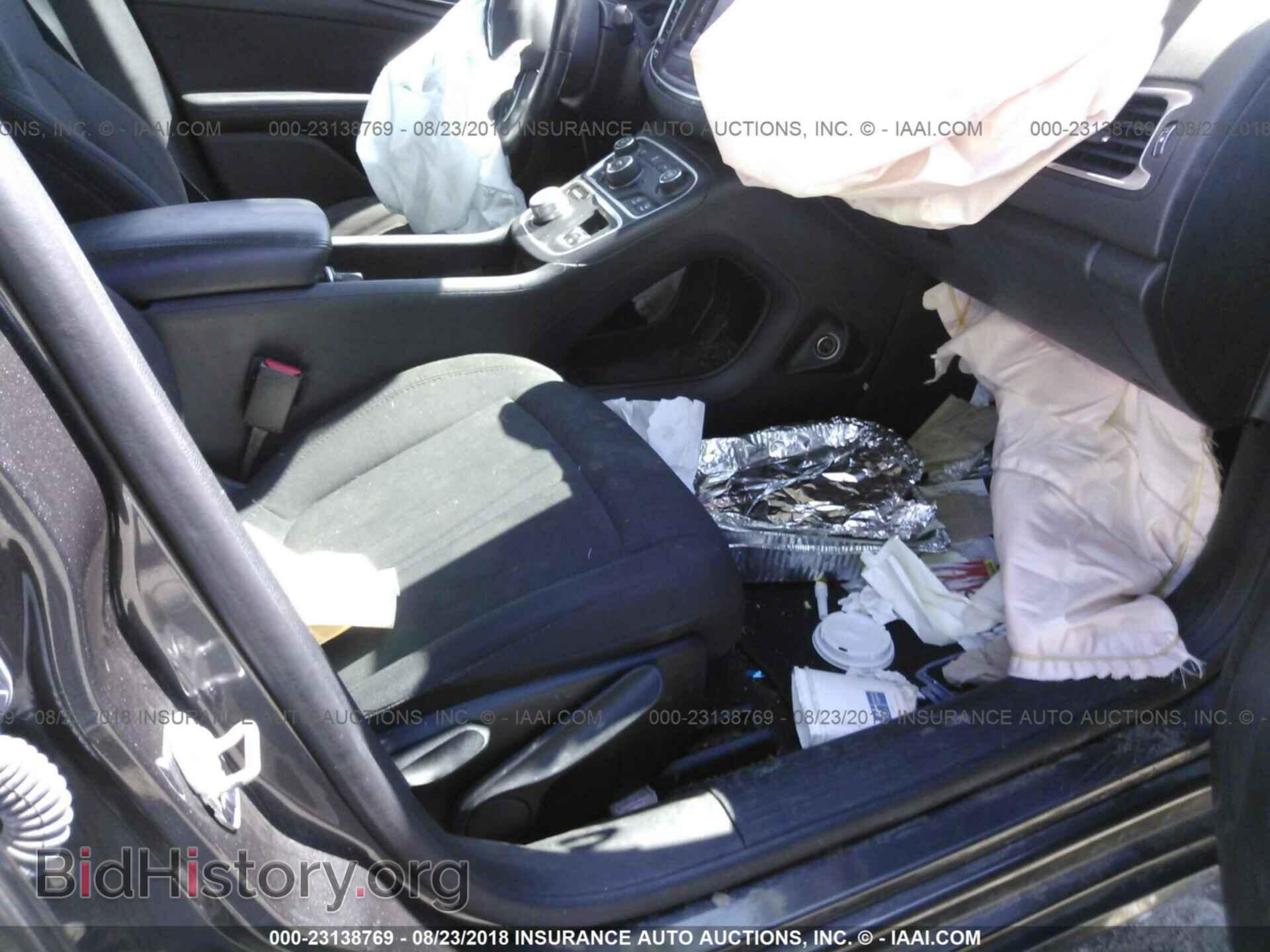 2016 Chrysler 200 - VIN: 1C3CCCFB6GN182786 - Фото 5