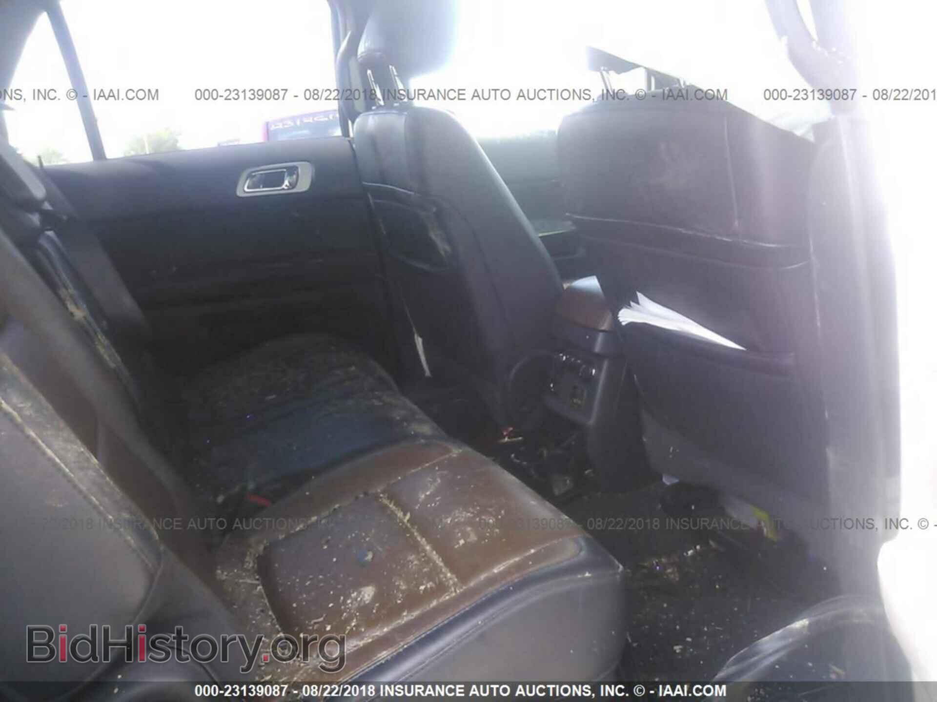 2012 Ford Explorer - VIN: 1FMHK8F85CGA27856 - Photo 8