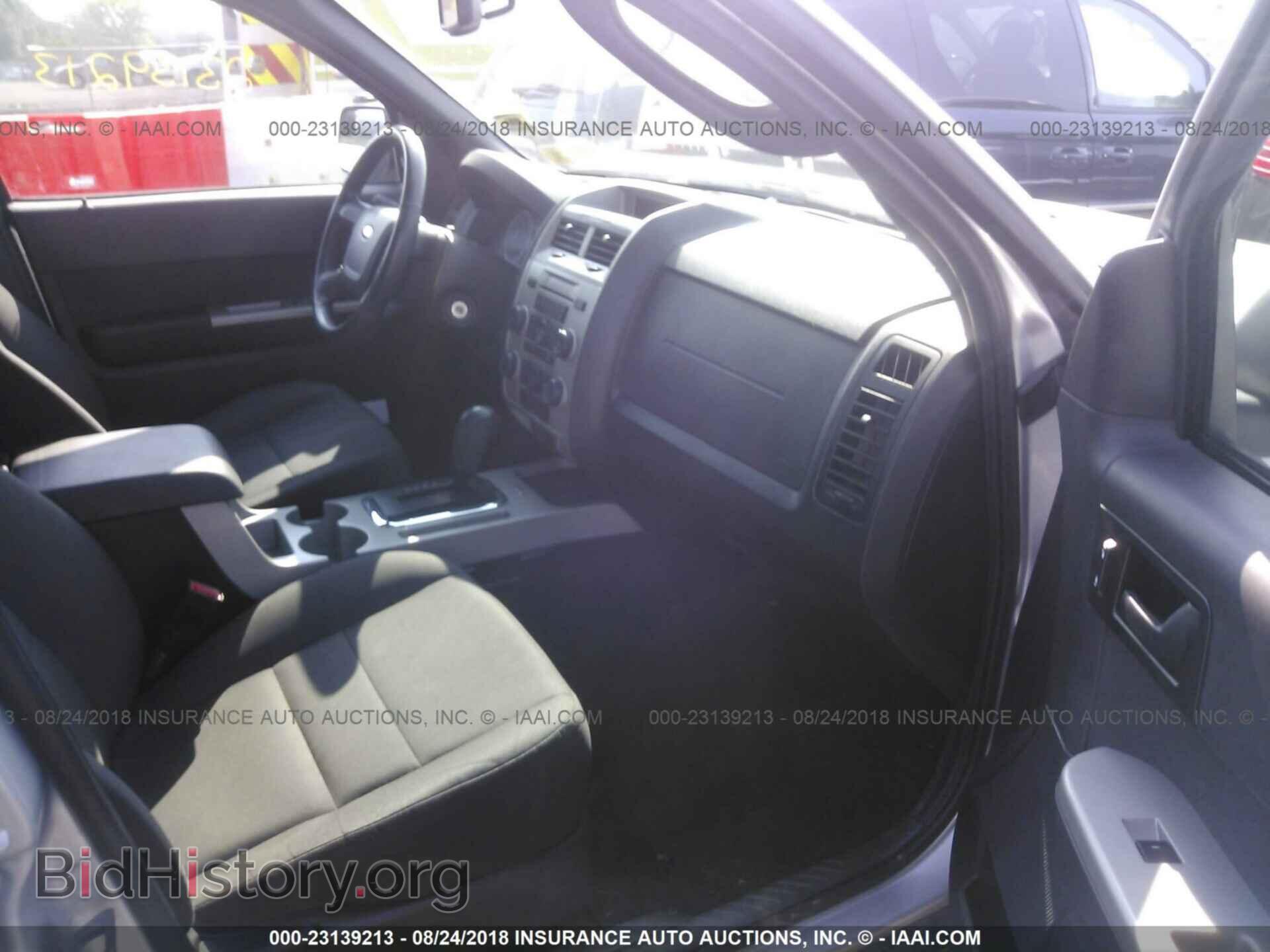 2012 Ford Escape - VIN: 1FMCU0D75CKB09308 - Фото 5