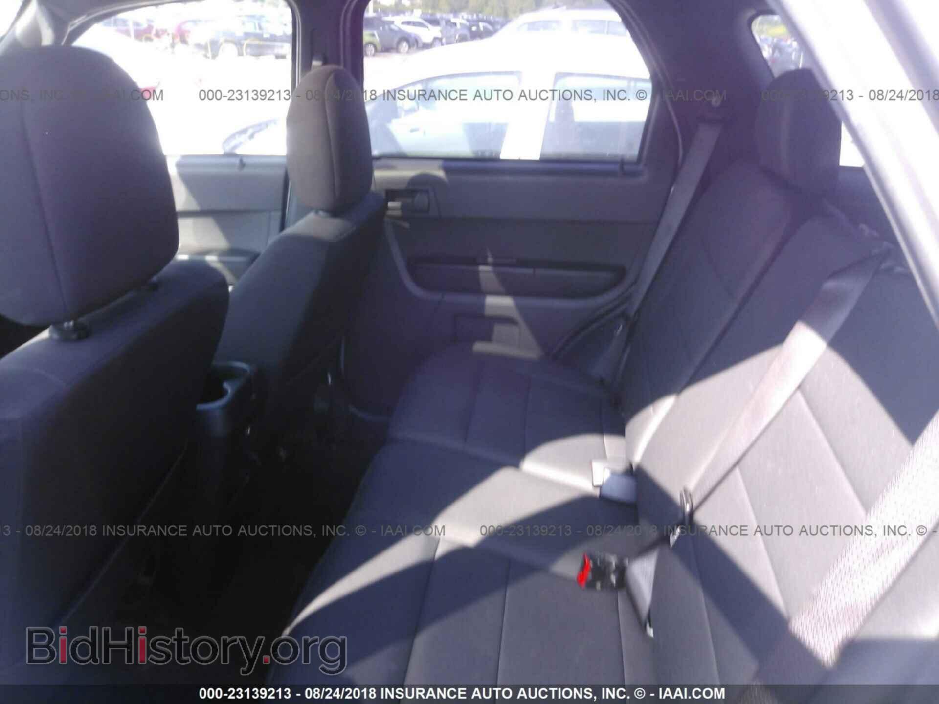 2012 Ford Escape - VIN: 1FMCU0D75CKB09308 - Фото 8