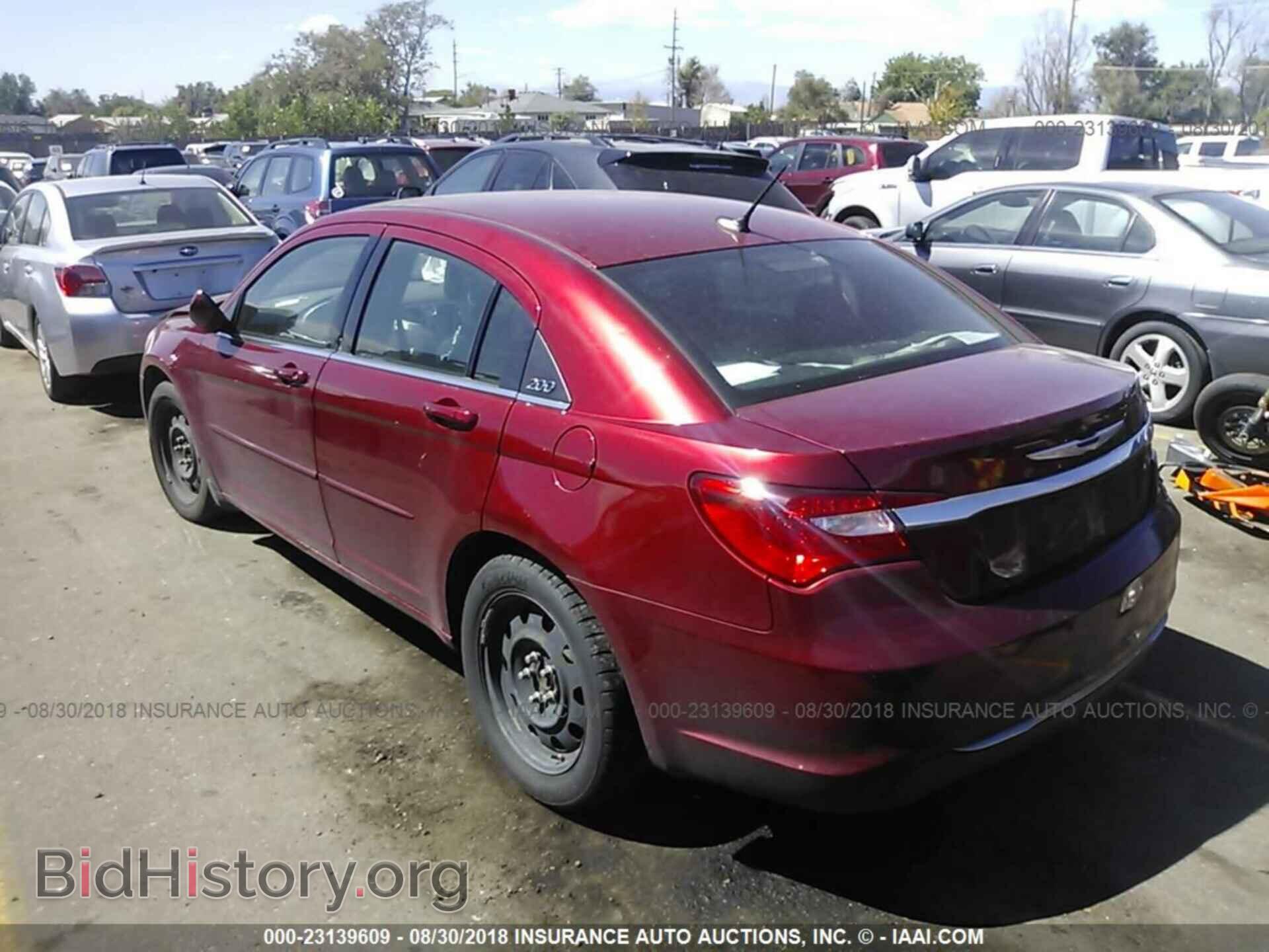 2013 Chrysler 200 - VIN: 1C3CCBAB6DN604553 - Фото 3