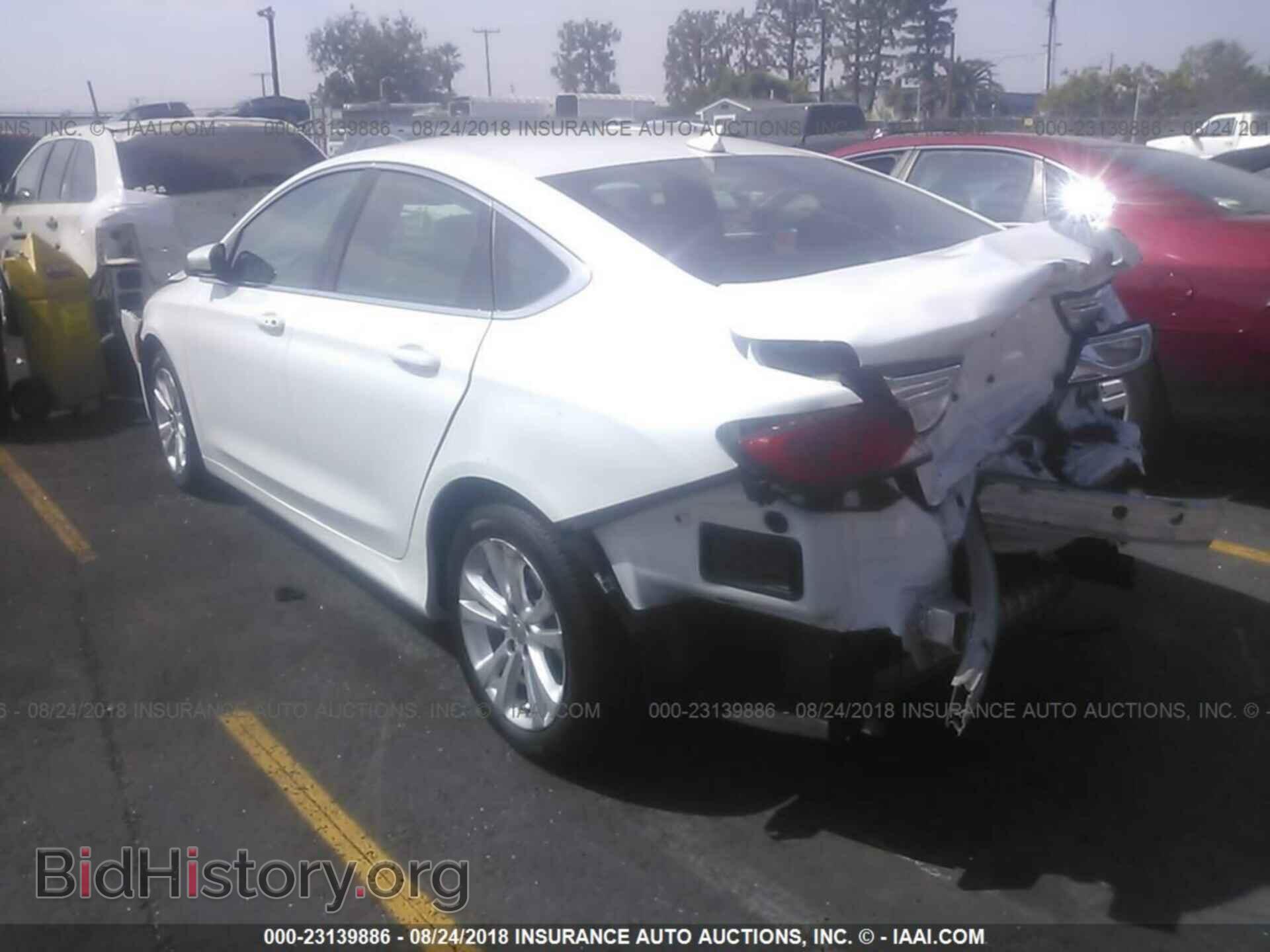 2015 Chrysler 200 - VIN: 1C3CCCAB9FN648054 - Photo 3