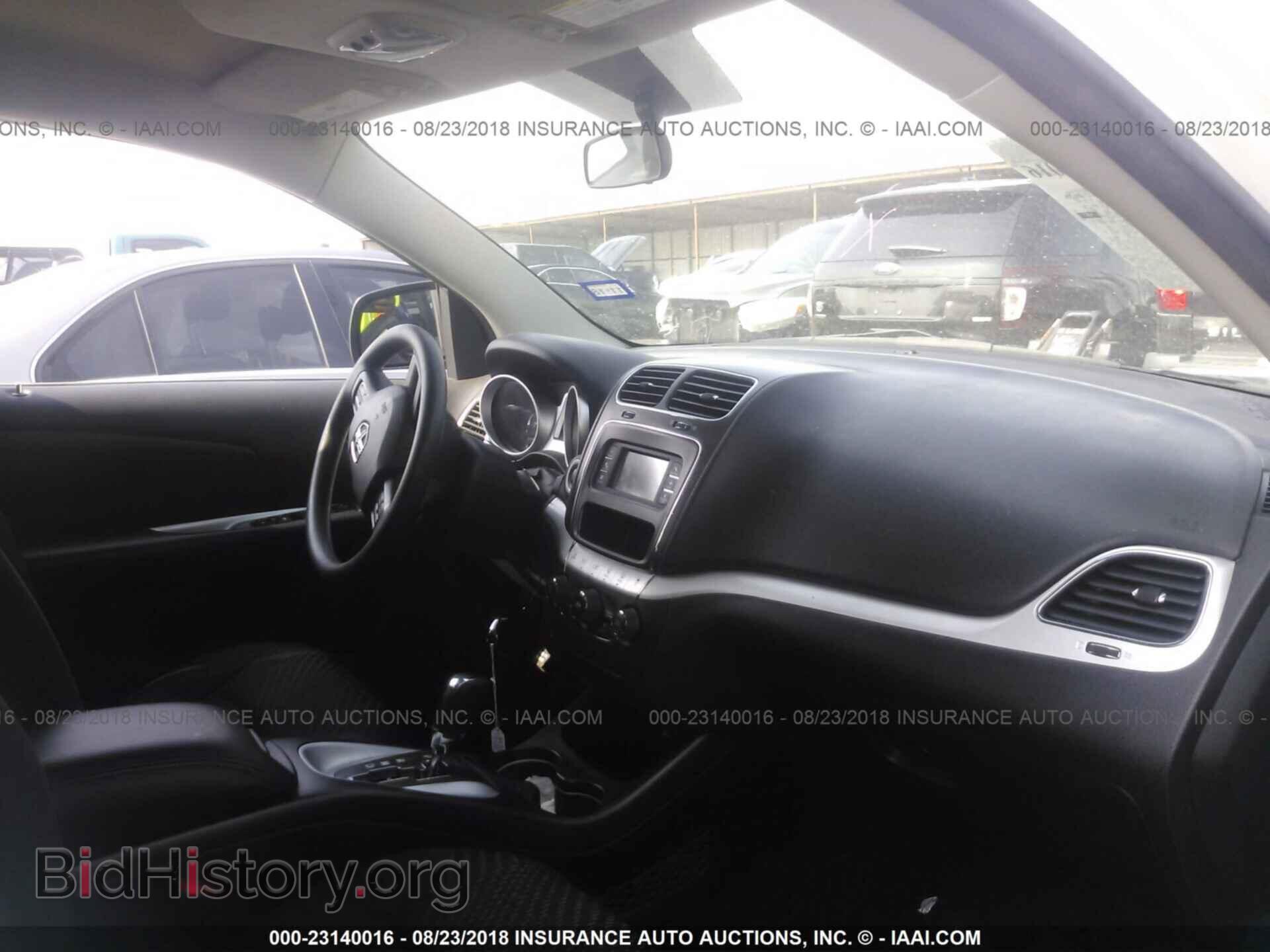 2017 Dodge Journey - VIN: 3C4PDCBG0HT510765 - Фото 5