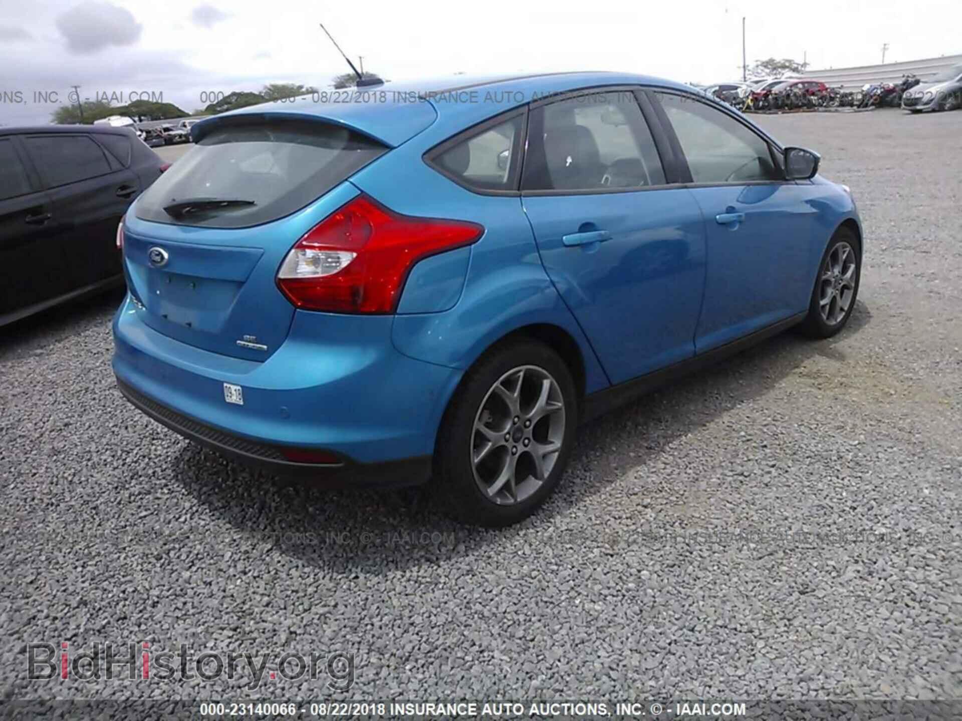 2014 Ford Focus - VIN: 1FADP3K2XEL224997 - Photo 4