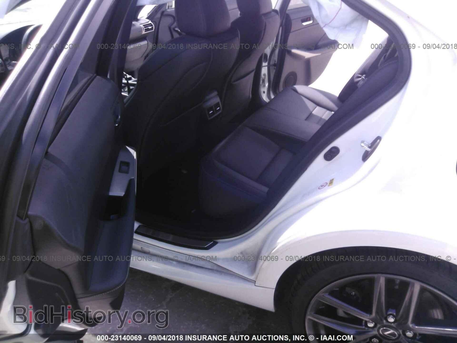 2014 Lexus Is - VIN: JTHBF1D28E5030624 - Photo 8