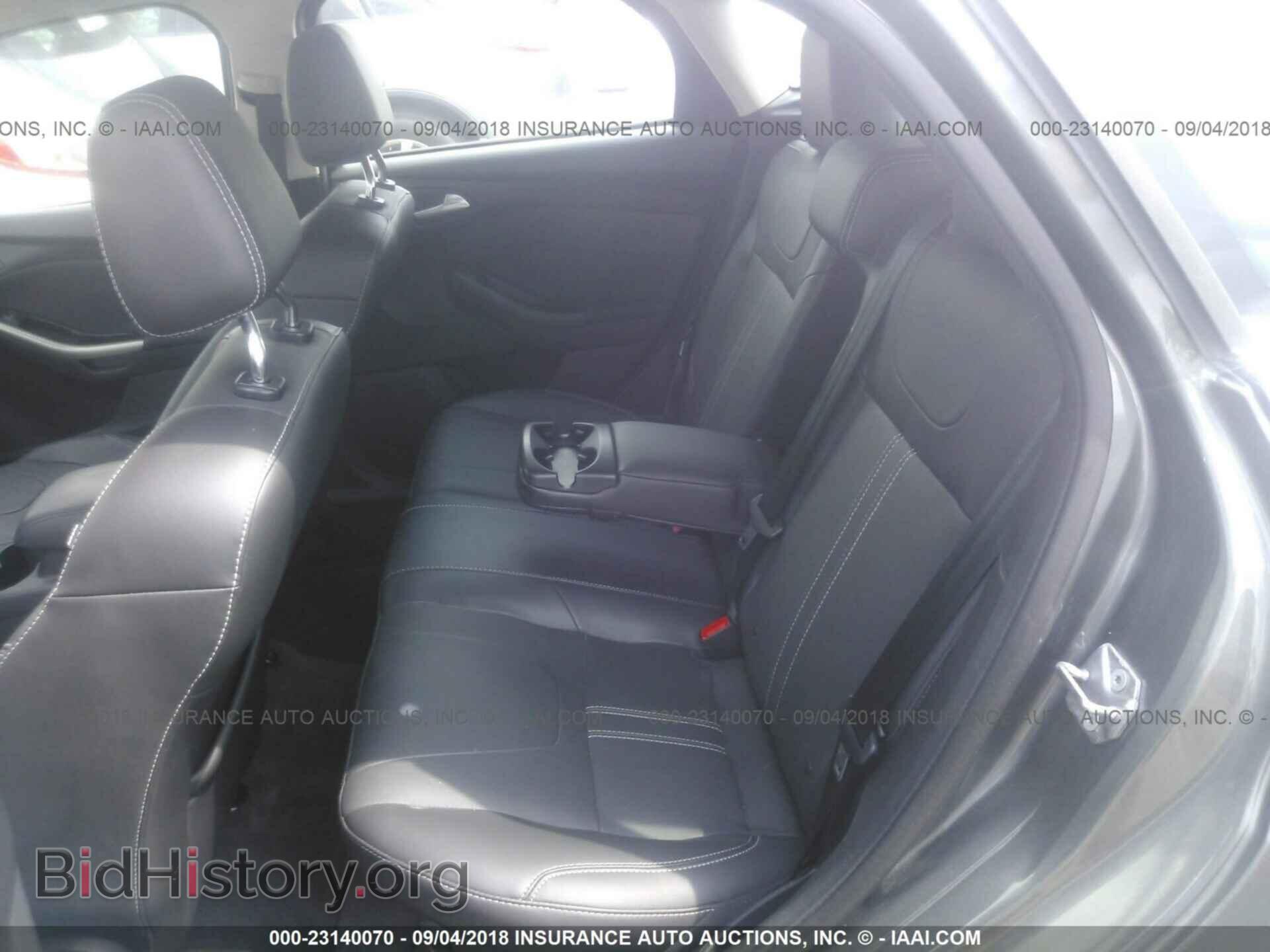 2012 Ford Focus - VIN: 1FAHP3M29CL352854 - Photo 8