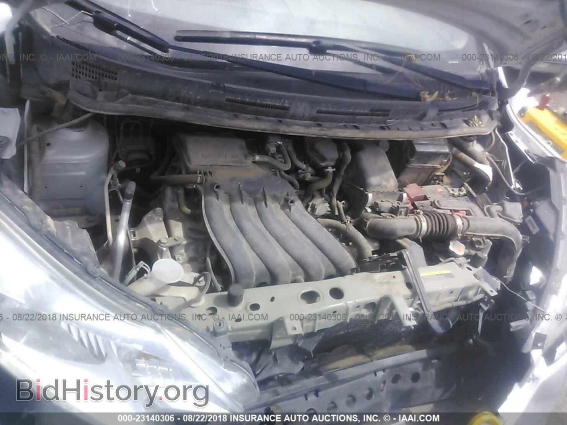 2014 Nissan Versa note - VIN: 3N1CE2CP0EL383504 - Photo 10