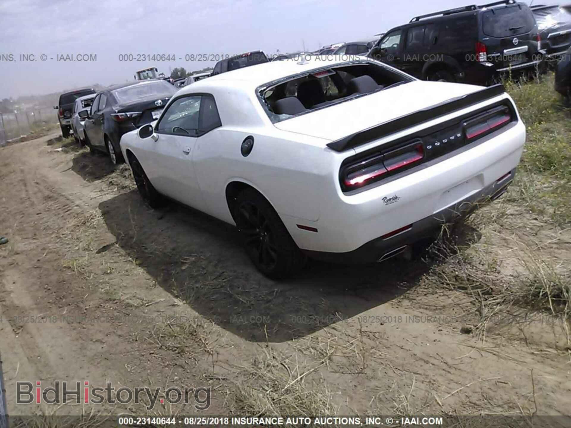 2018 Dodge Challenger - VIN: 2C3CDZAG1JH132591 - Фото 3