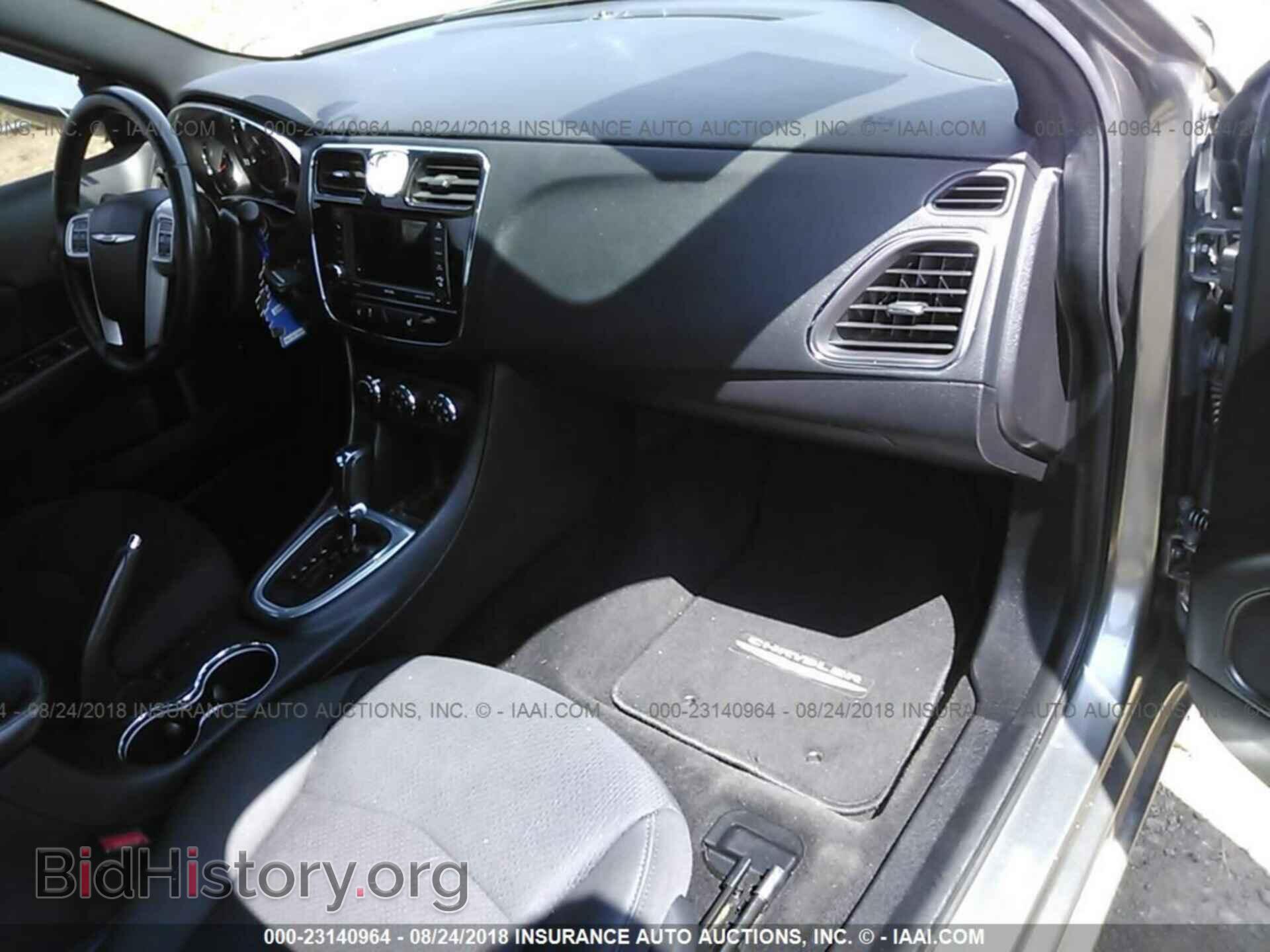 2013 Chrysler 200 - VIN: 1C3CCBBB5DN571124 - Фото 5