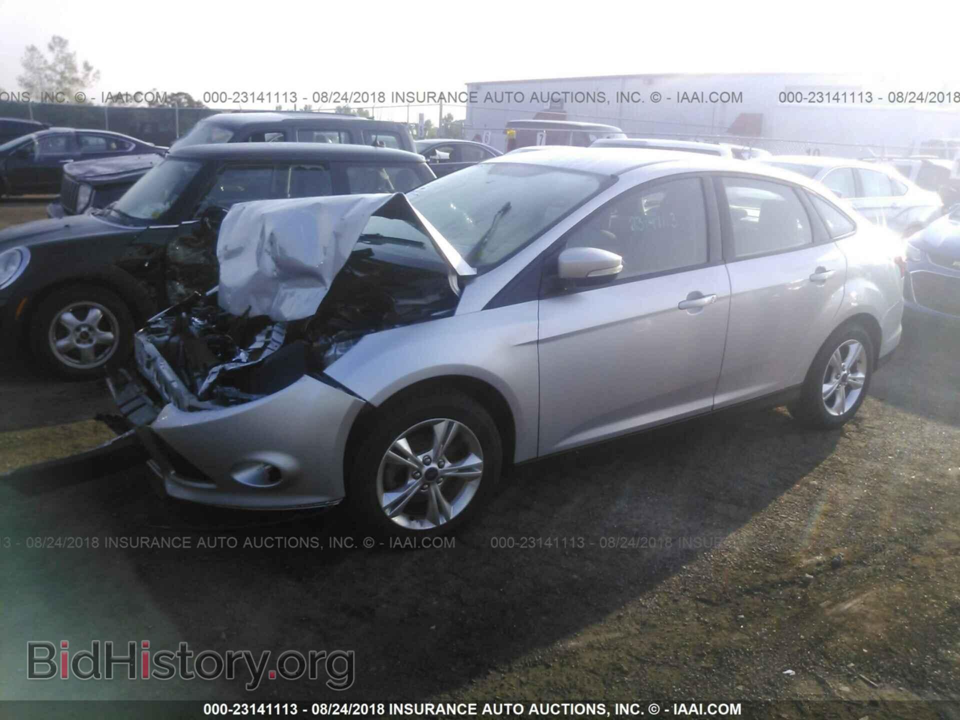 2013 Ford Focus - VIN: 1FADP3F22DL344740 - Photo 2