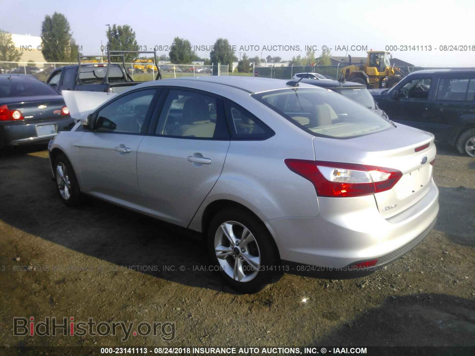 2013 Ford Focus - VIN: 1FADP3F22DL344740 - Photo 3