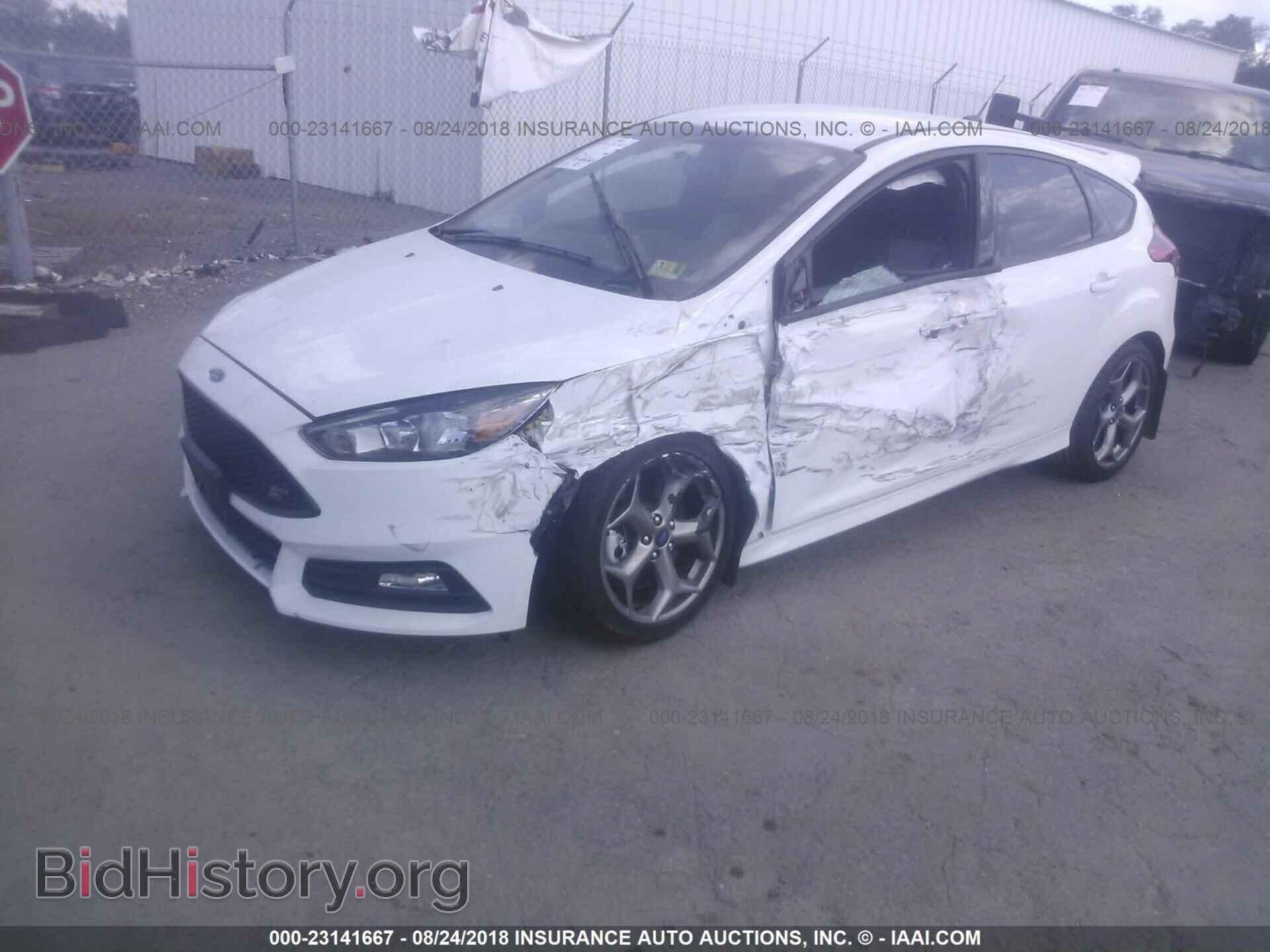 2018 FORD FOCUS - VIN: 1FADP3L95JL281923 - Фото 2