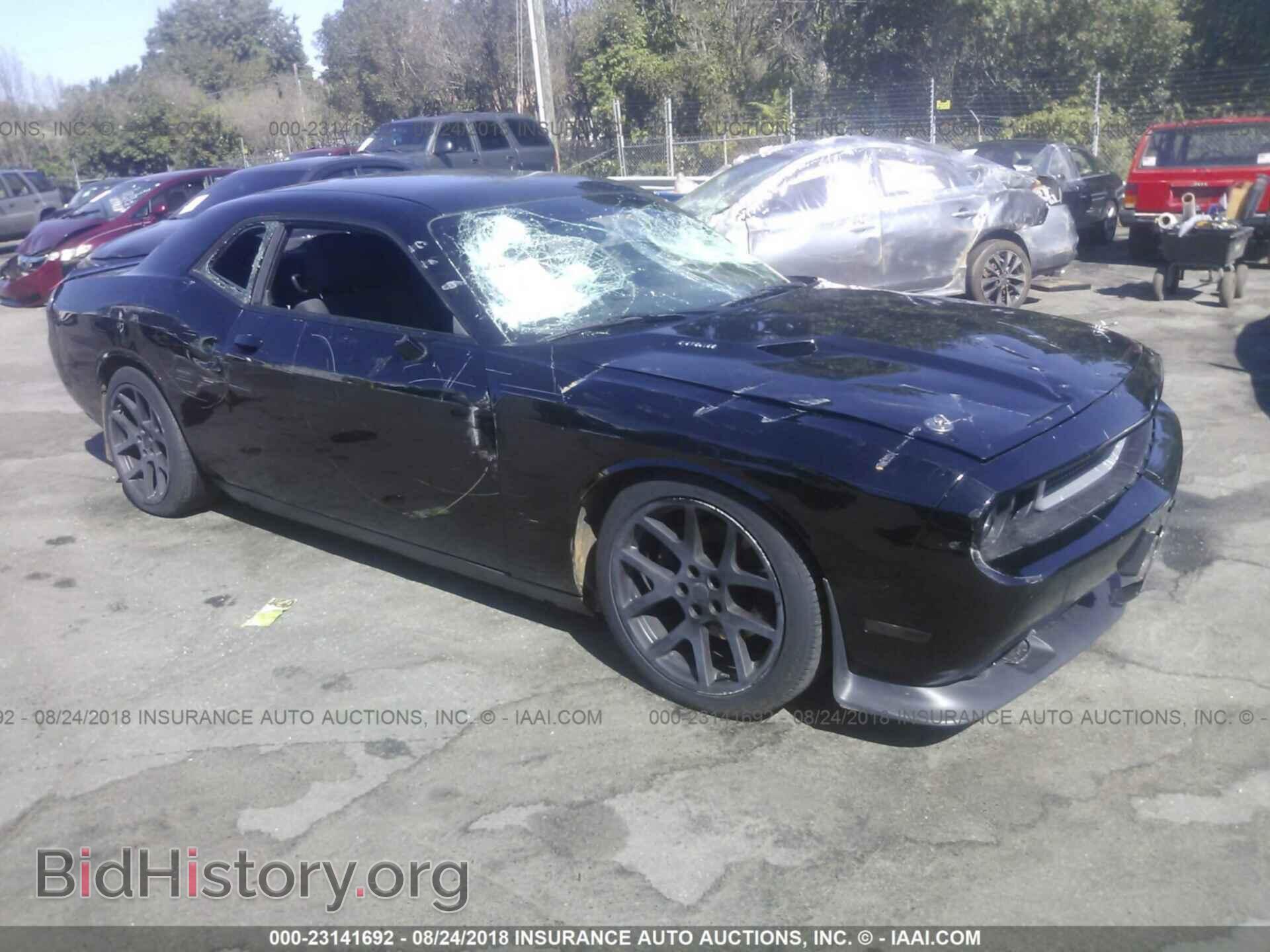Photo 2C3CDYBT0CH246591 - Dodge Challenger 2012