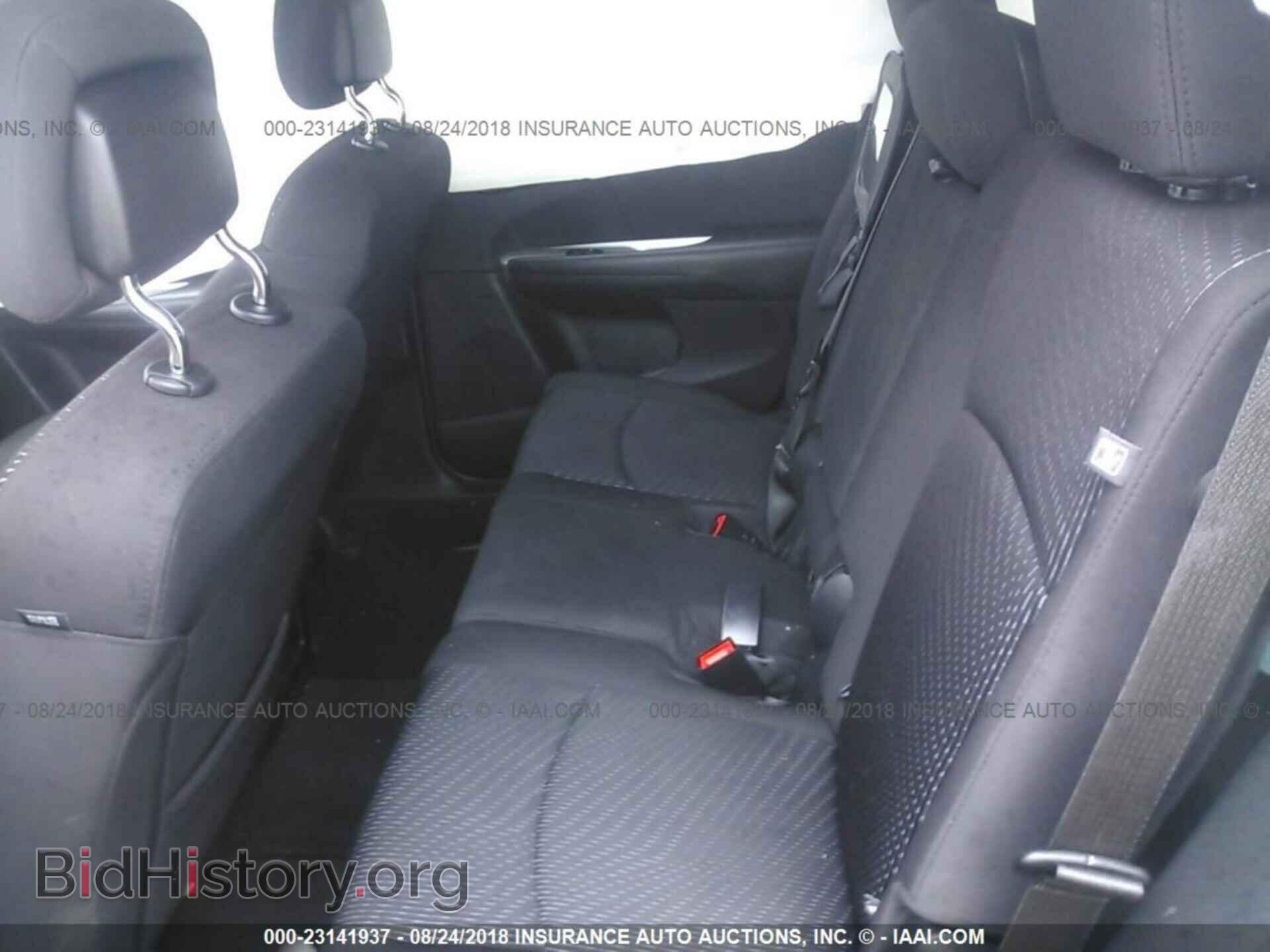 2018 DODGE JOURNEY - VIN: 3C4PDCAB4JT257526 - Фото 8