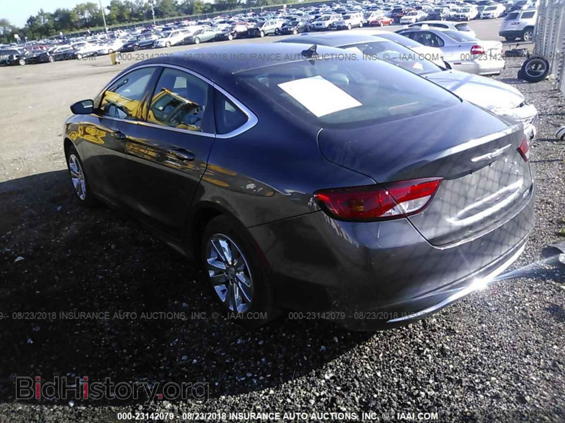 2015 Chrysler 200 - VIN: 1C3CCCAB4FN697002 - Фото 3