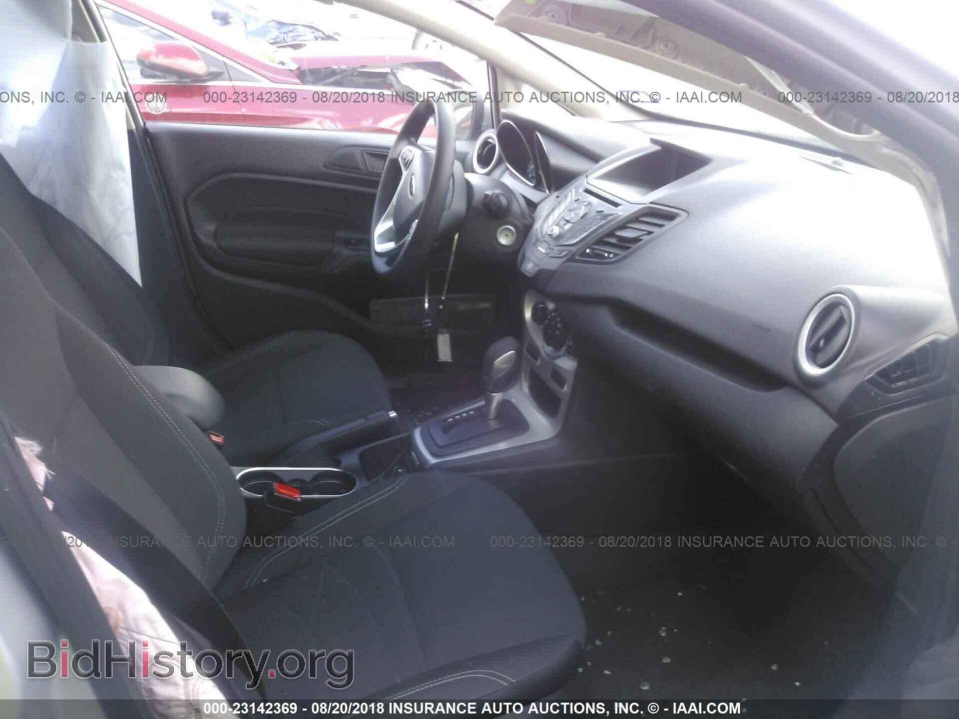 2017 Ford Fiesta - VIN: 3FADP4EJ4HM119593 - Photo 5