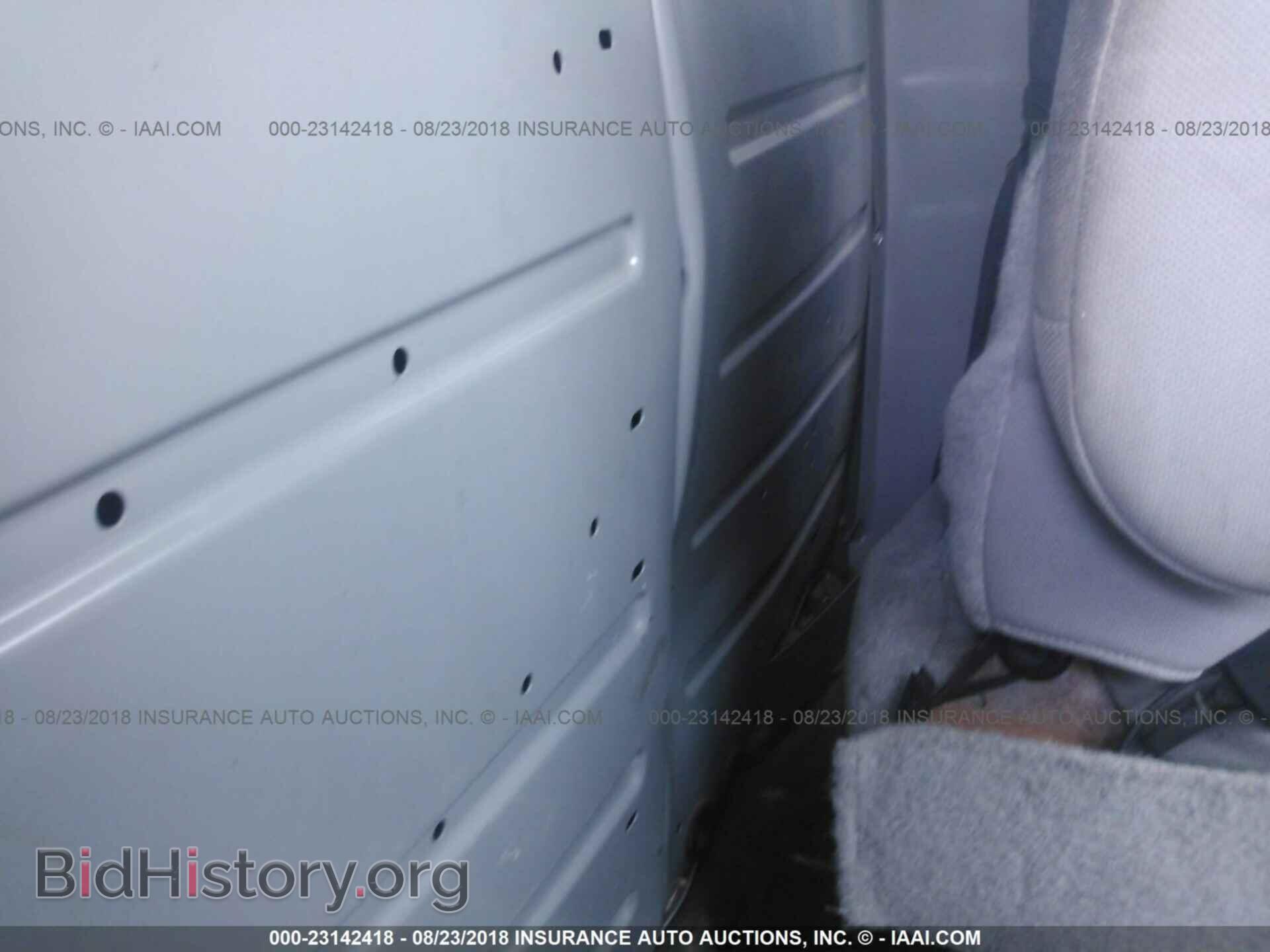 2014 Ford Econoline - VIN: 1FTNE2EW3EDA53811 - Photo 8