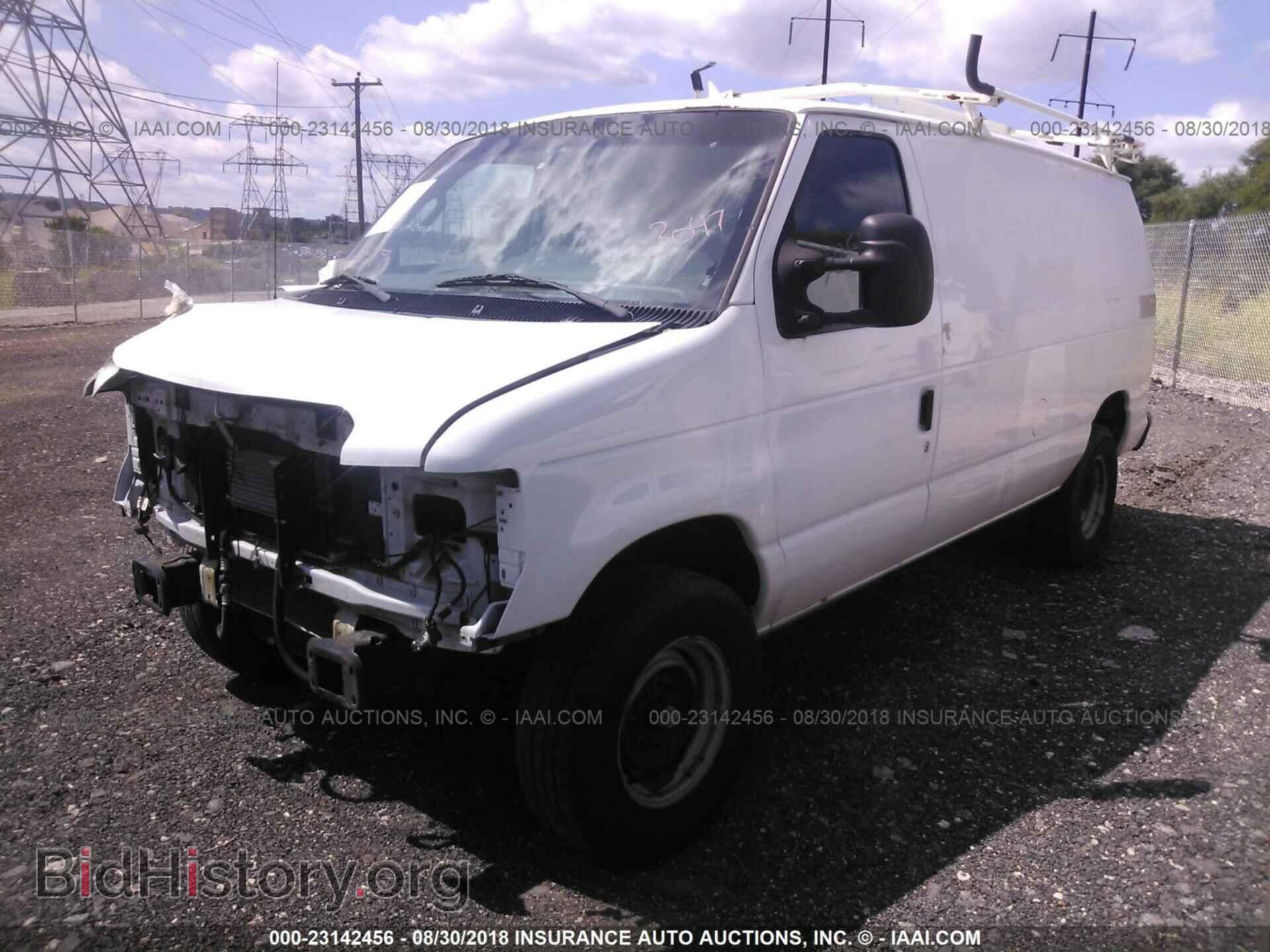 2012 Ford Econoline - VIN: 1FTNE2EL7CDB07968 - Фото 2