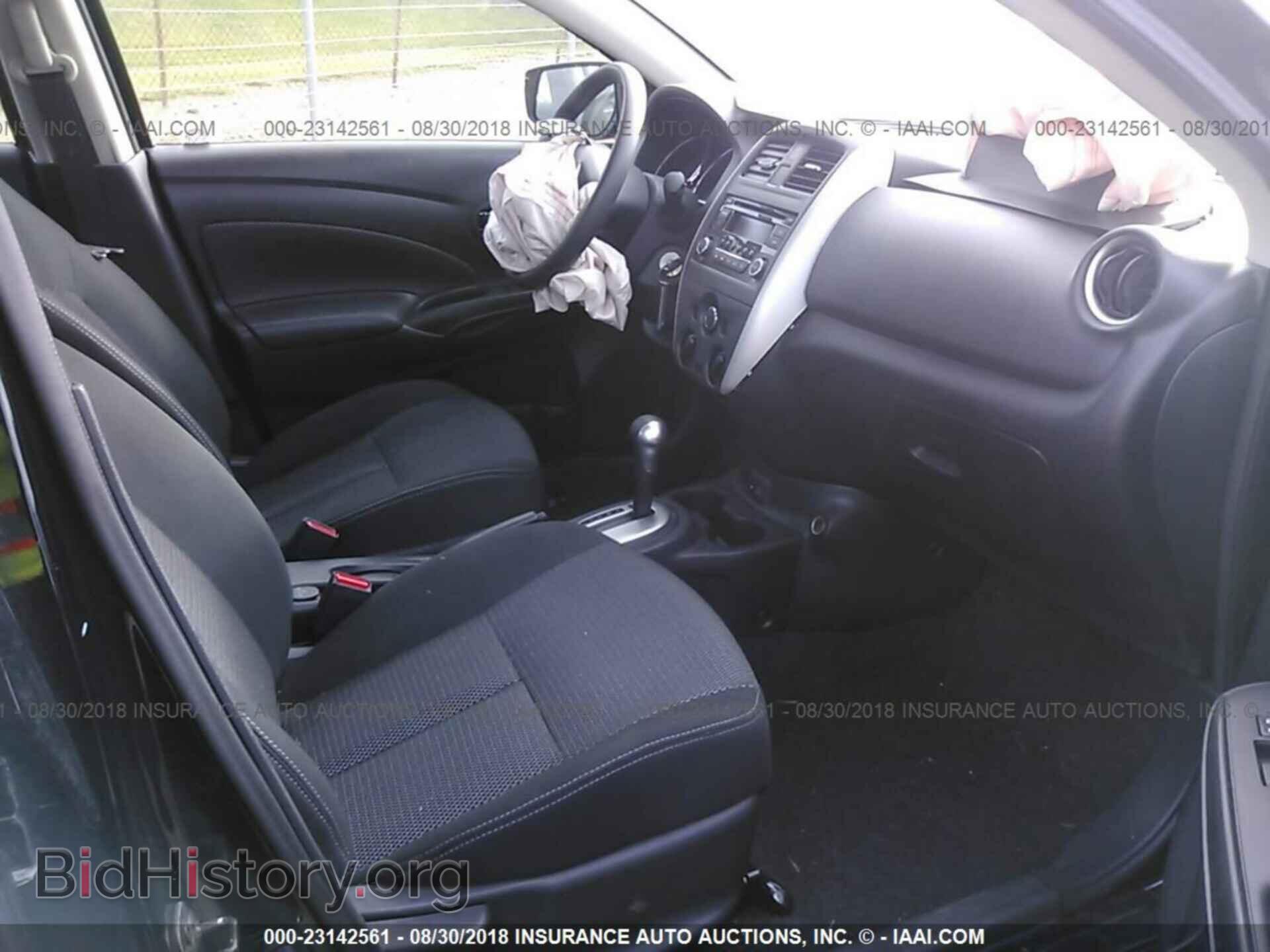 2017 Nissan Versa - VIN: 3N1CN7AP4HL856499 - Фото 5