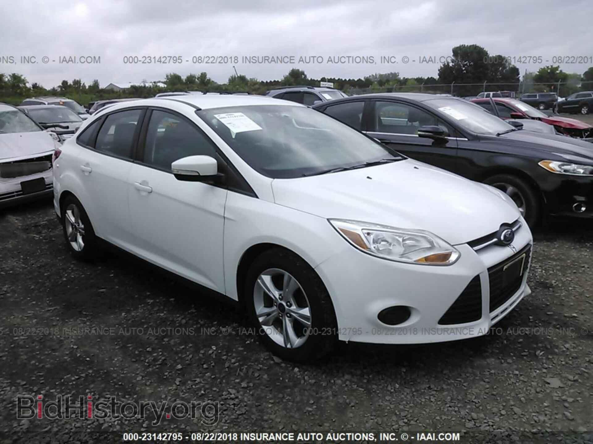 Photo 1FADP3F20EL101994 - Ford Focus 2014