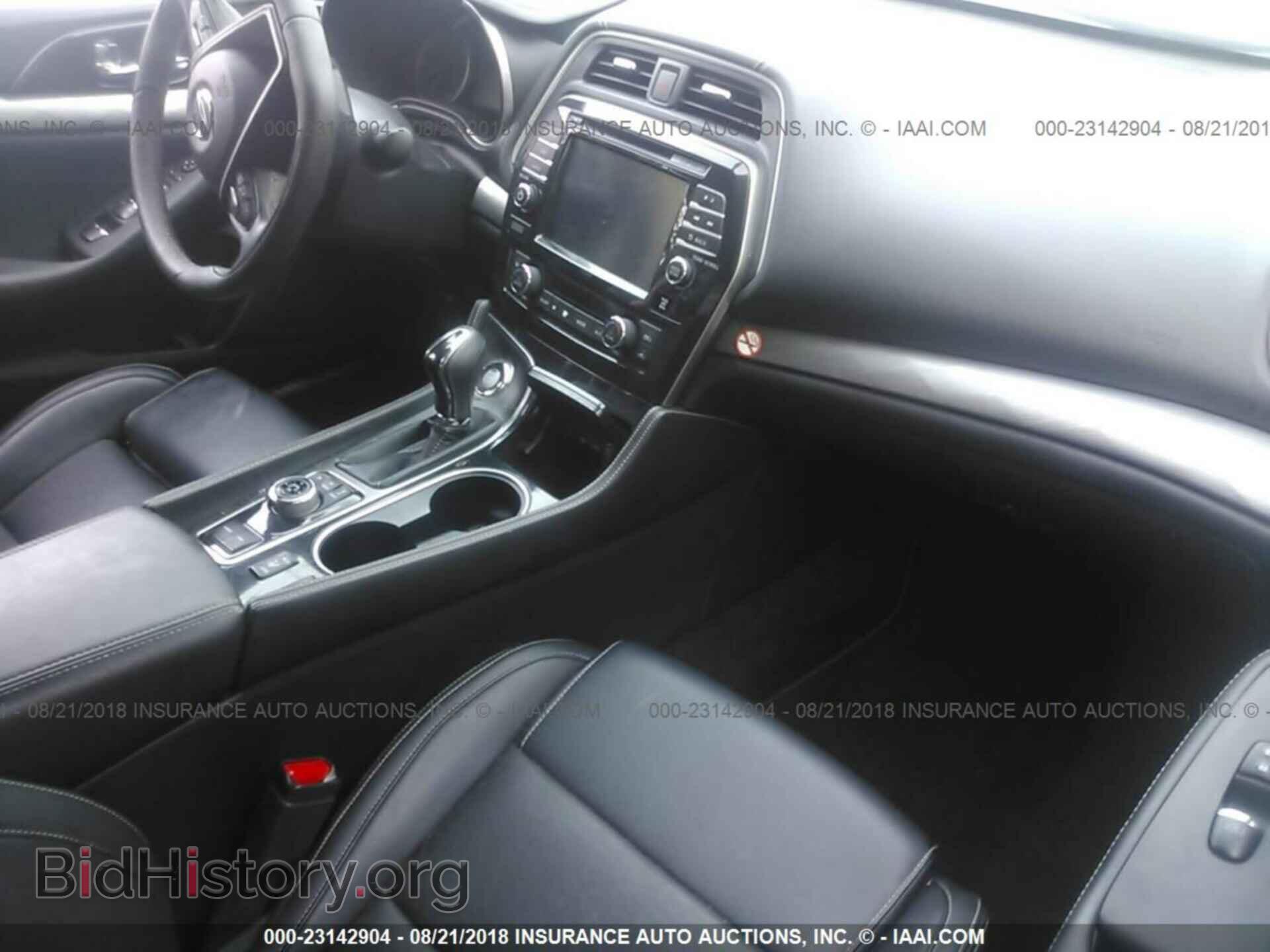 2017 Nissan Maxima - VIN: 1N4AA6AP1HC445752 - Photo 5