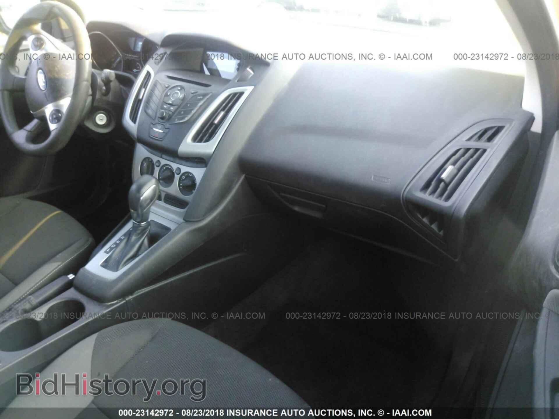 2012 Ford Focus - VIN: 1FAHP3F23CL231203 - Фото 5