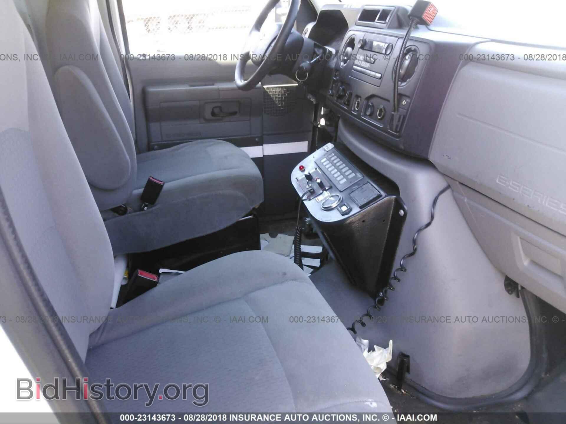 2012 Ford Econoline - VIN: 1FDSS3ES3CDA79218 - Photo 5