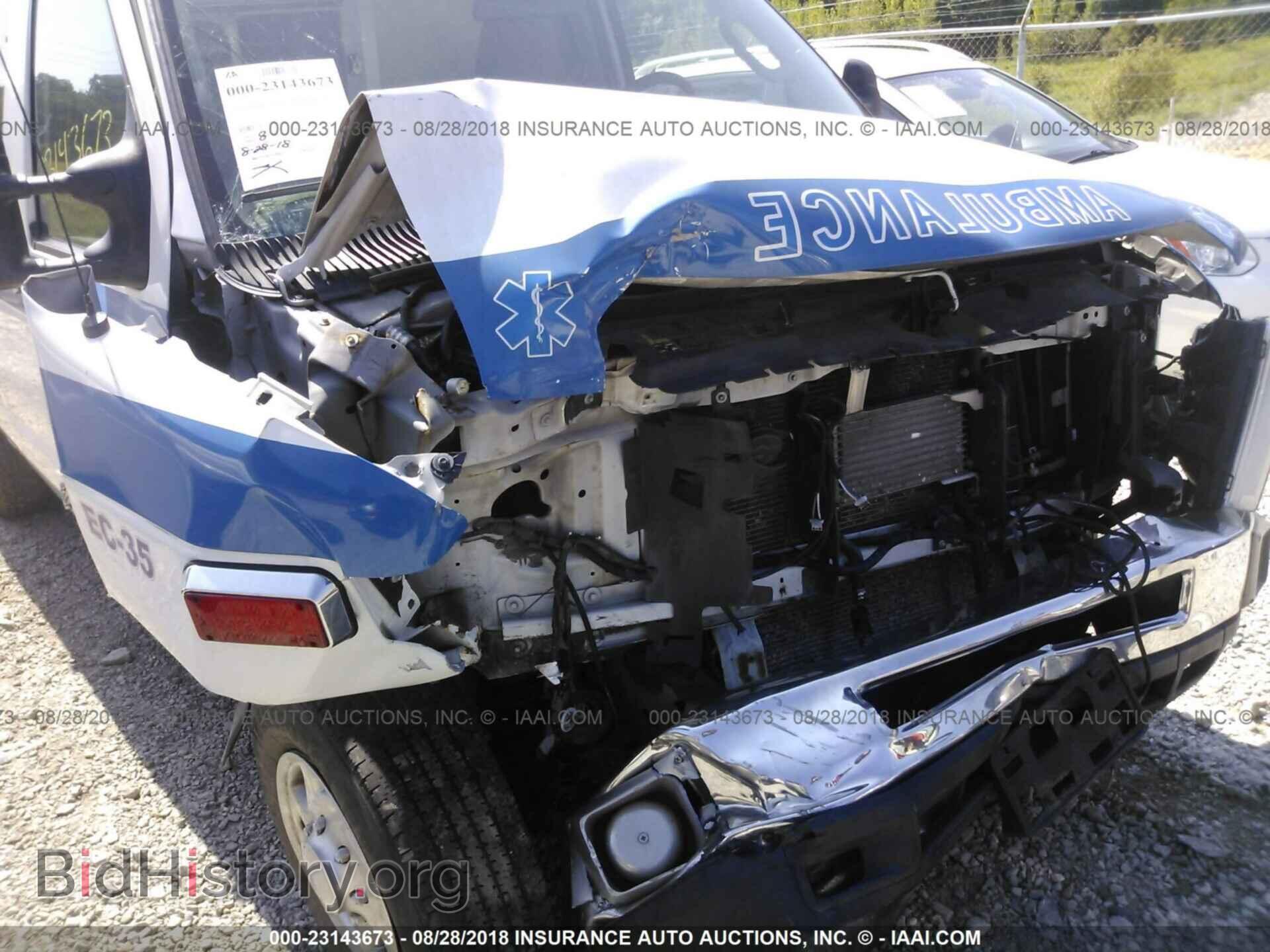 2012 Ford Econoline - VIN: 1FDSS3ES3CDA79218 - Photo 6